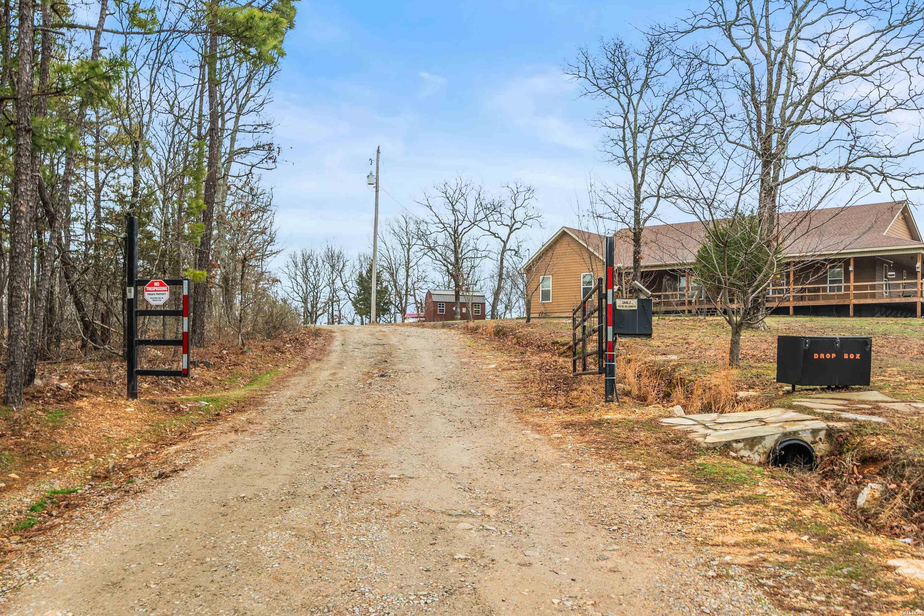 160 Old Woods Trail Property Photo 46