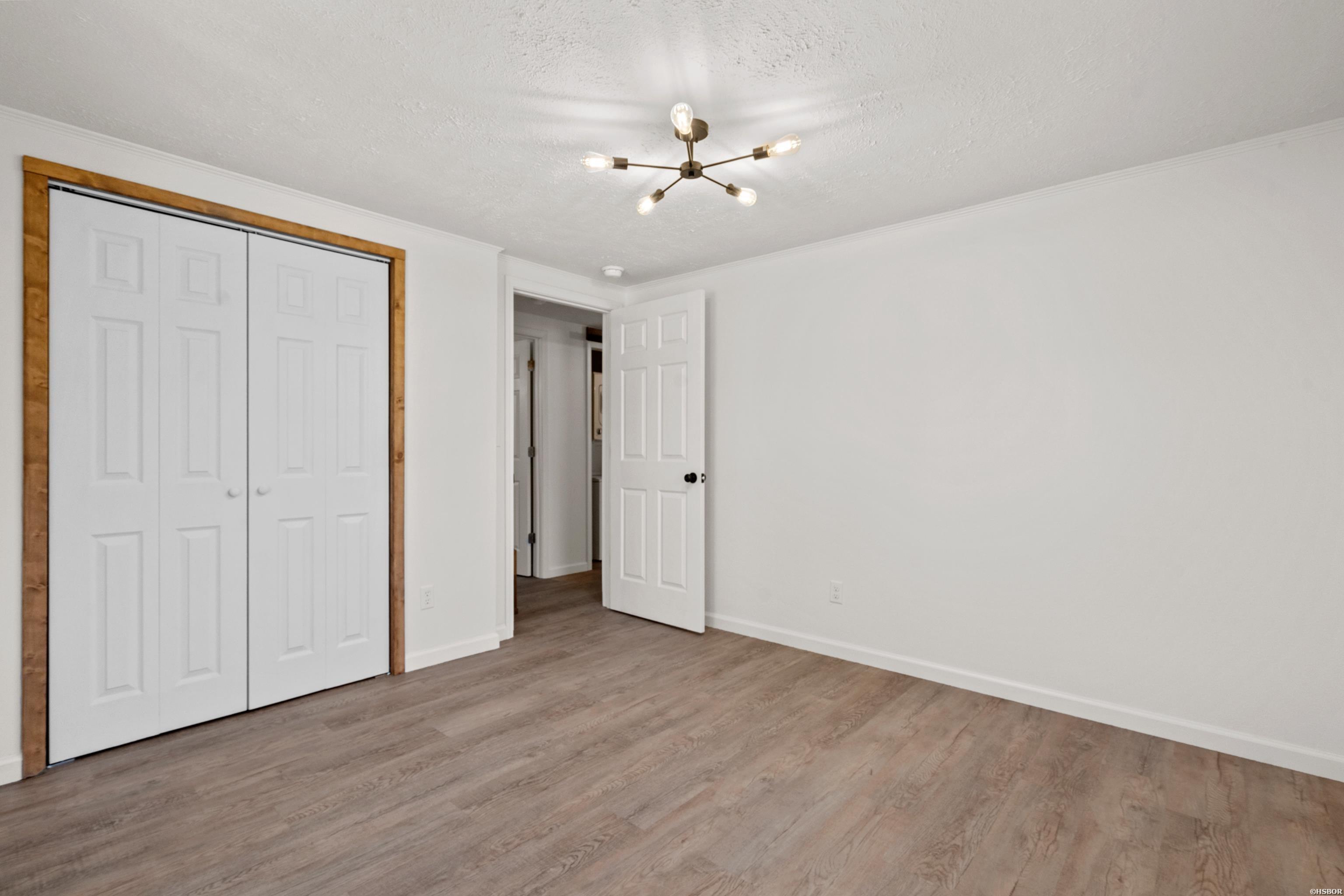 211 Clairmont Street Property Photo 33