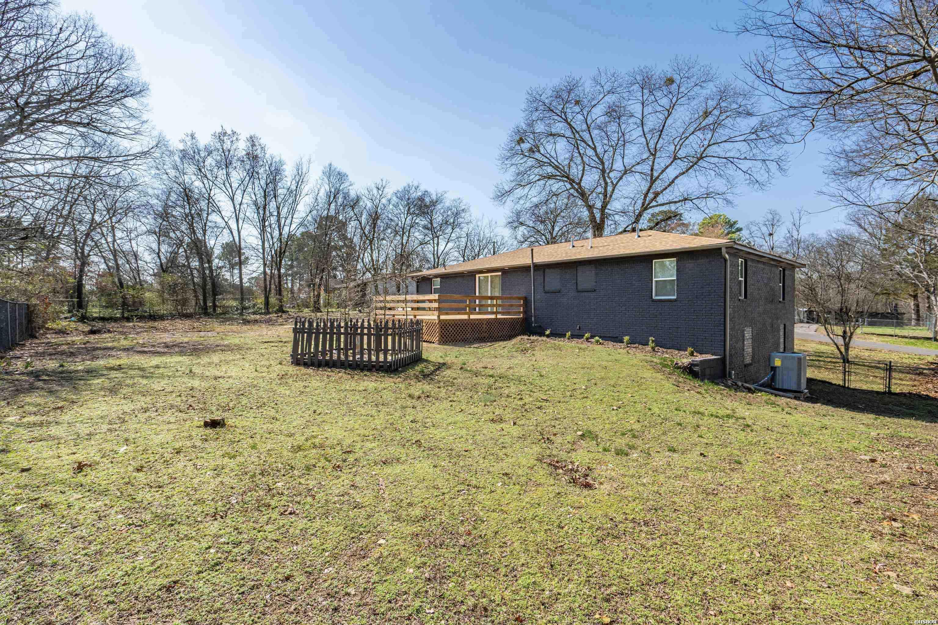 211 Clairmont Street Property Photo 45