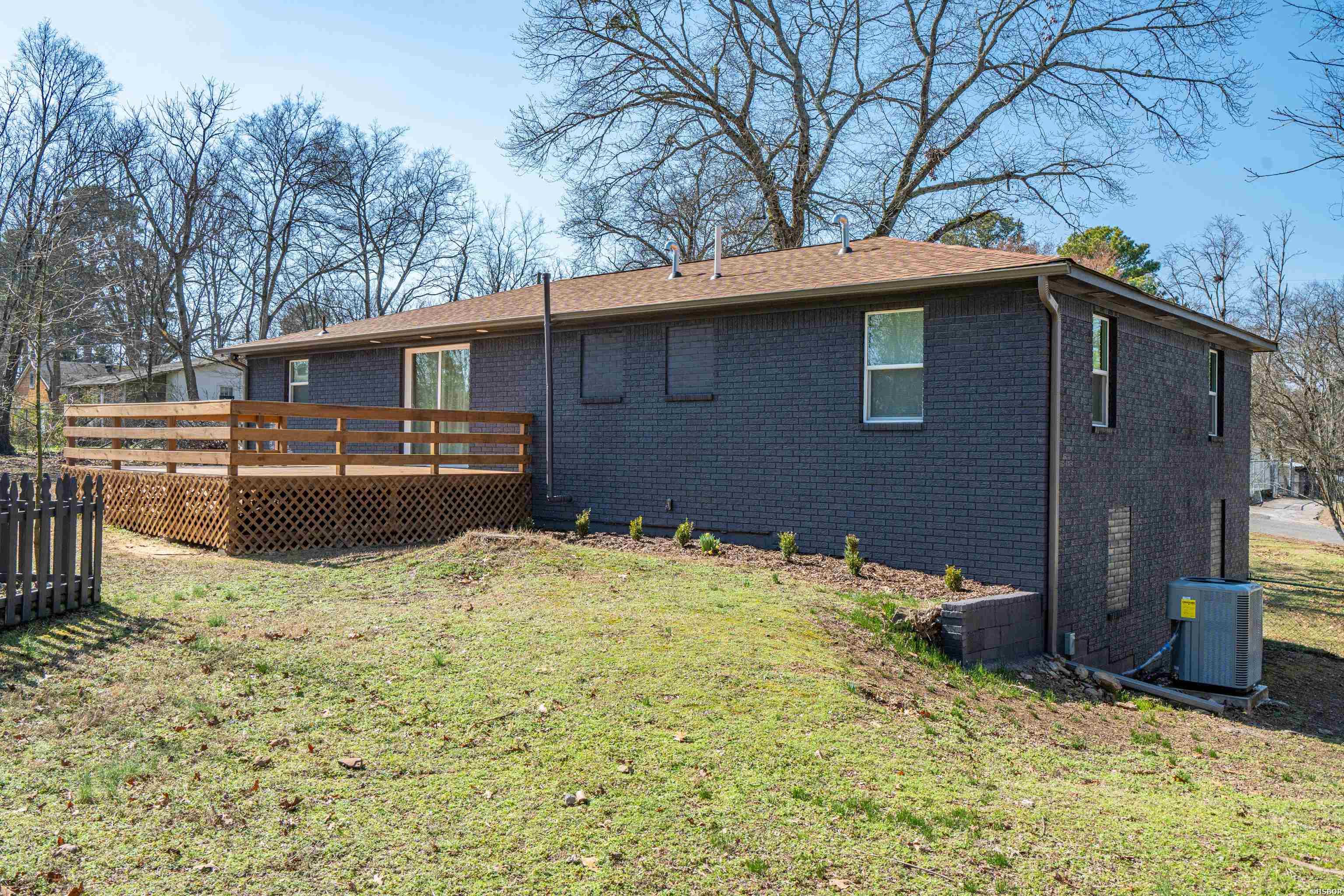 211 Clairmont Street Property Photo 46
