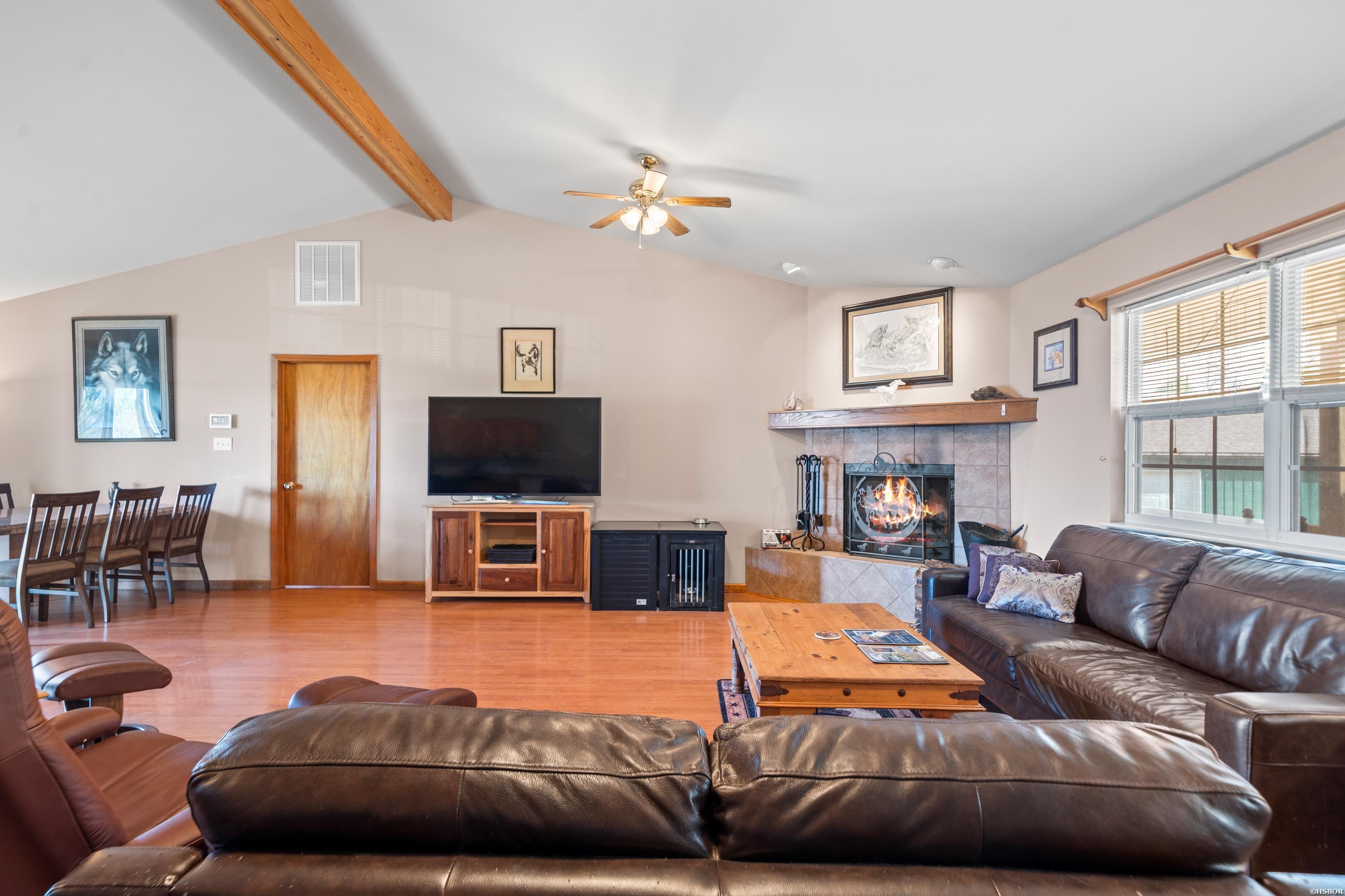 105 Pinnacle Court Property Photo 22