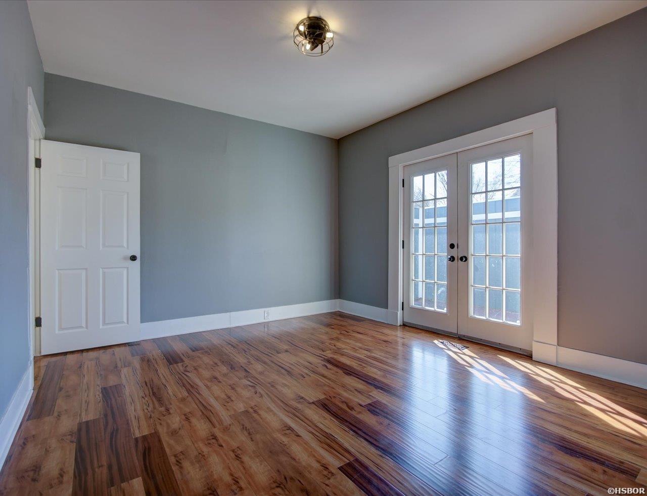 1123 Burchwood Bay Road Property Photo 21