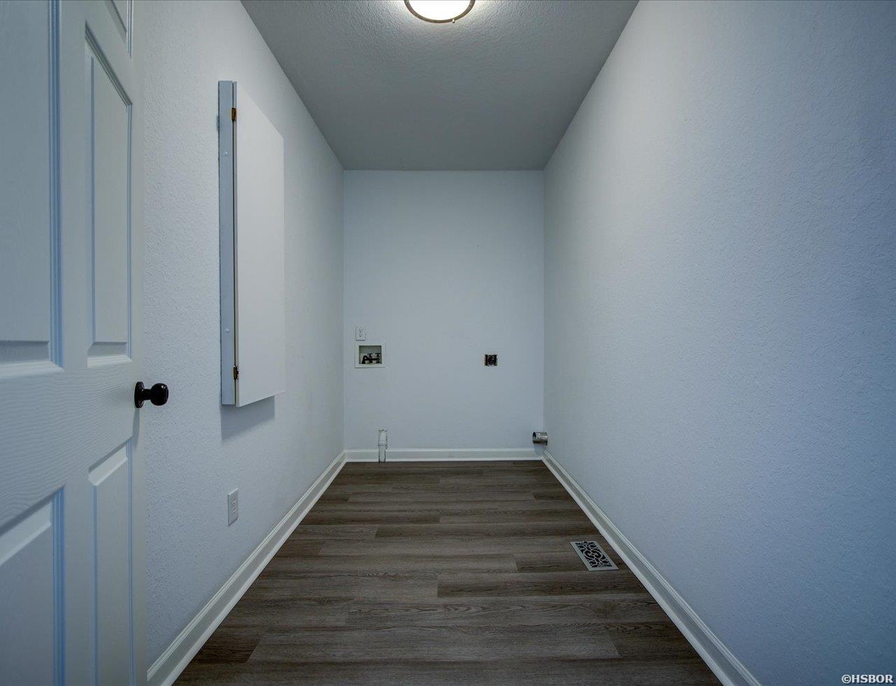 1123 Burchwood Bay Road Property Photo 23