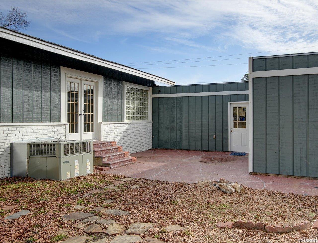 1123 Burchwood Bay Road Property Photo 27