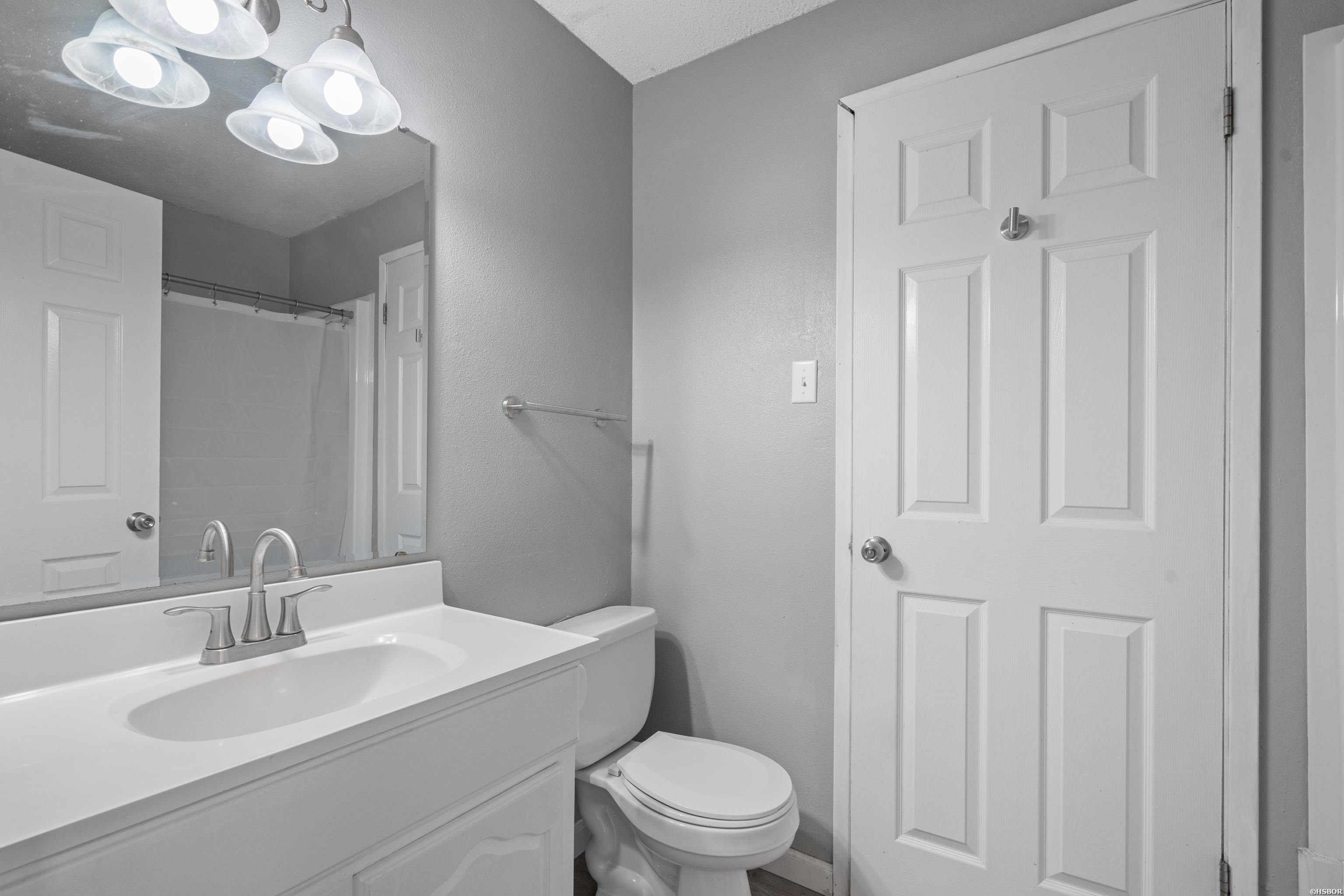 102 Brandiles Lane Property Photo 15