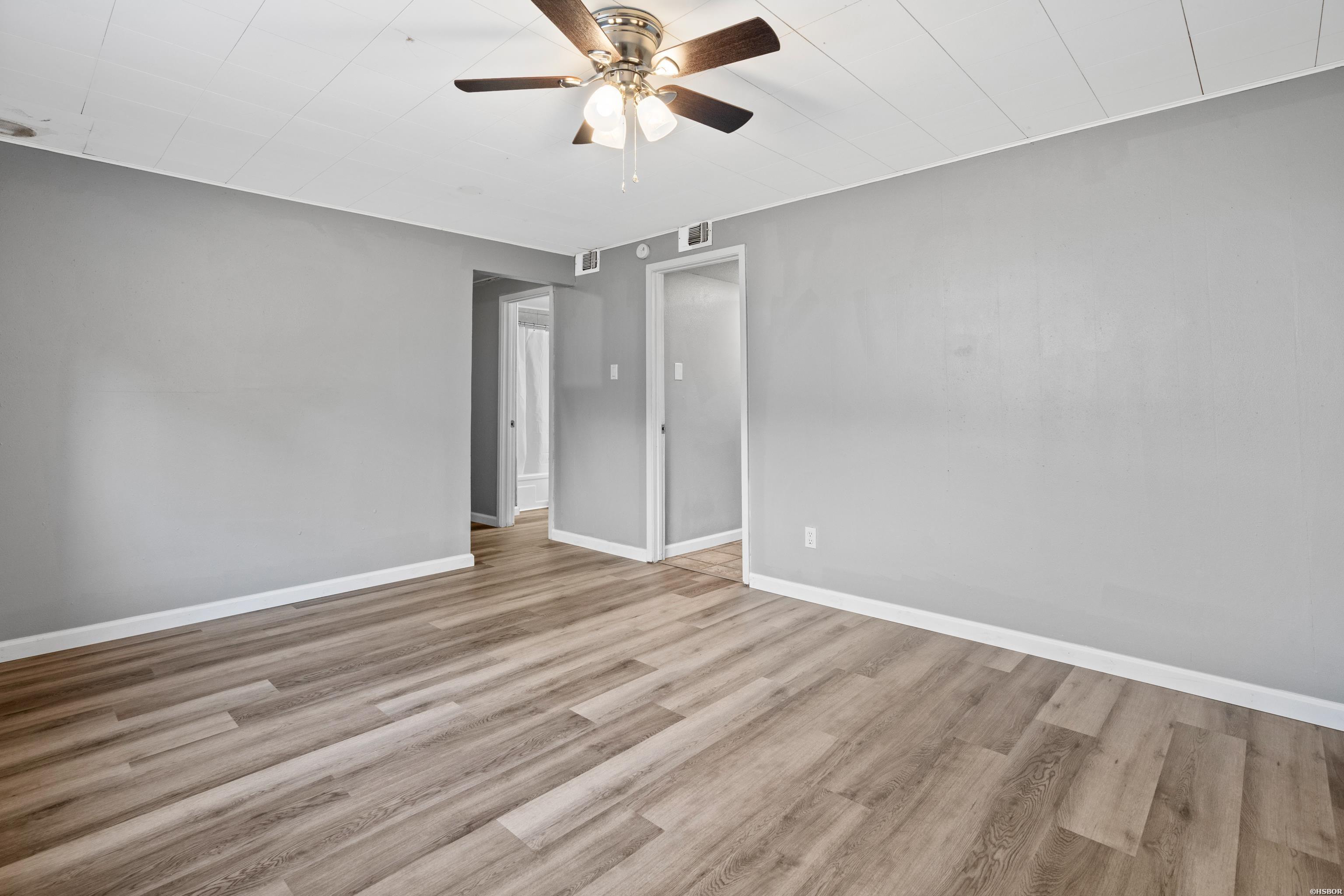 102 Brandiles Lane Property Photo 25