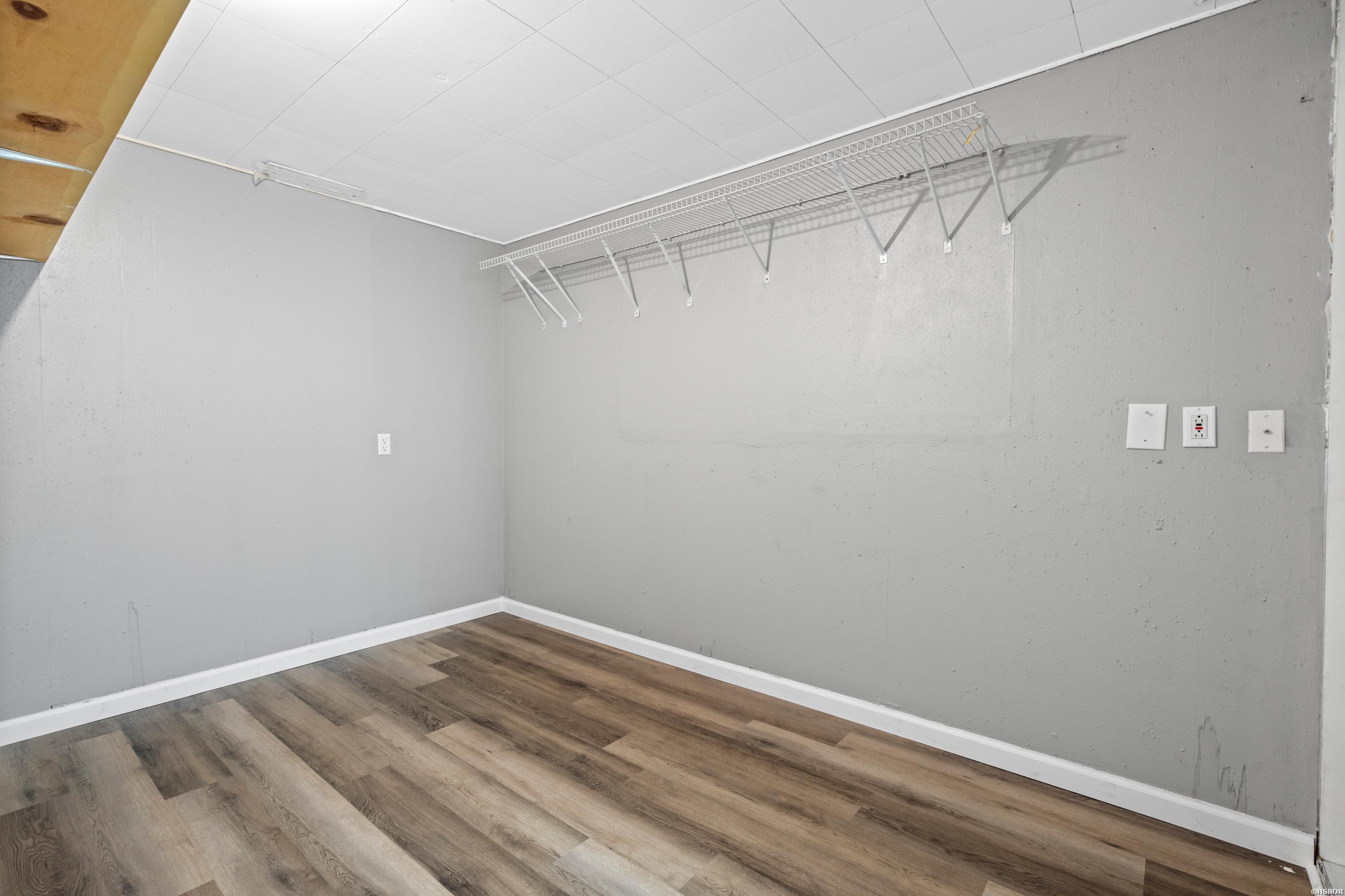 102 Brandiles Lane Property Photo 26