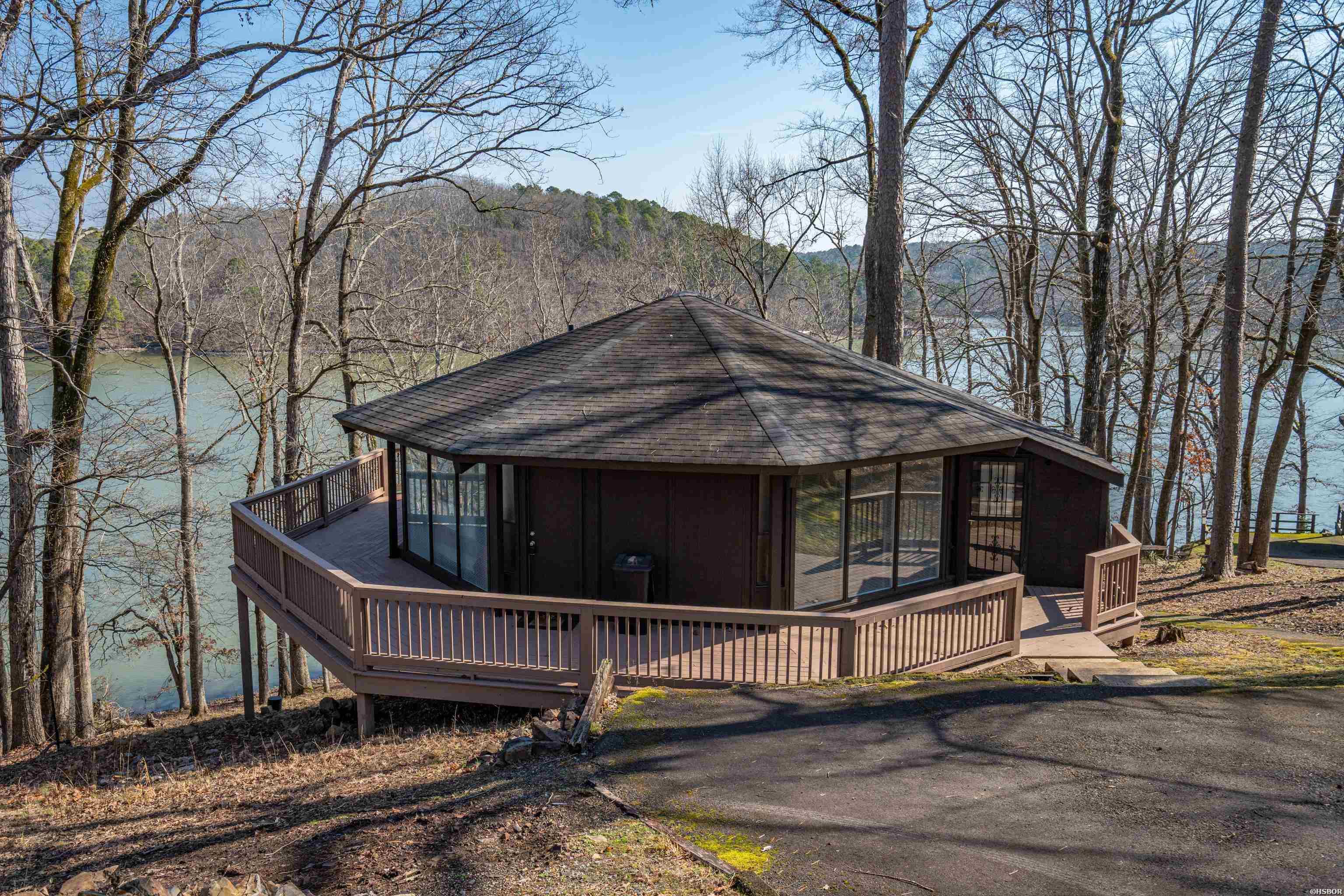 114 Oyster Bay Overlook Property Photo