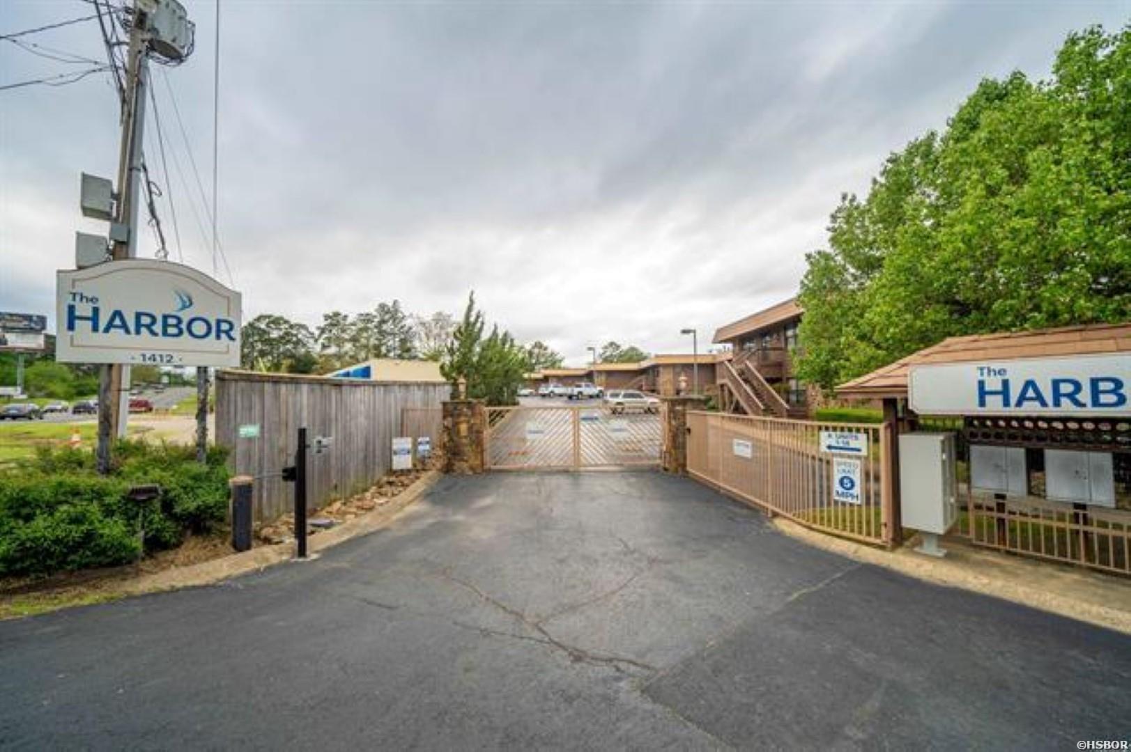 1412 Airport Road Property Photo 31