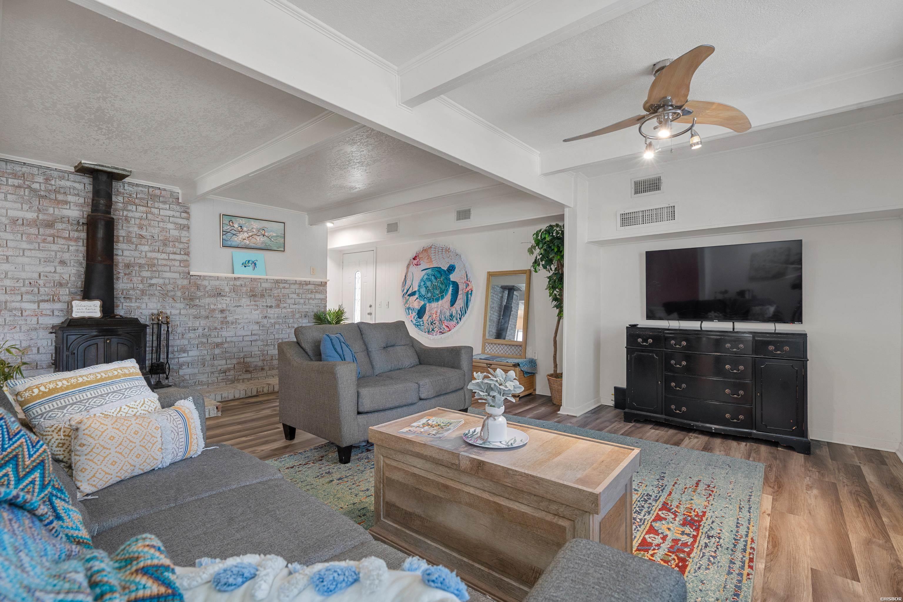 104 Buccaneer Street Property Photo 17