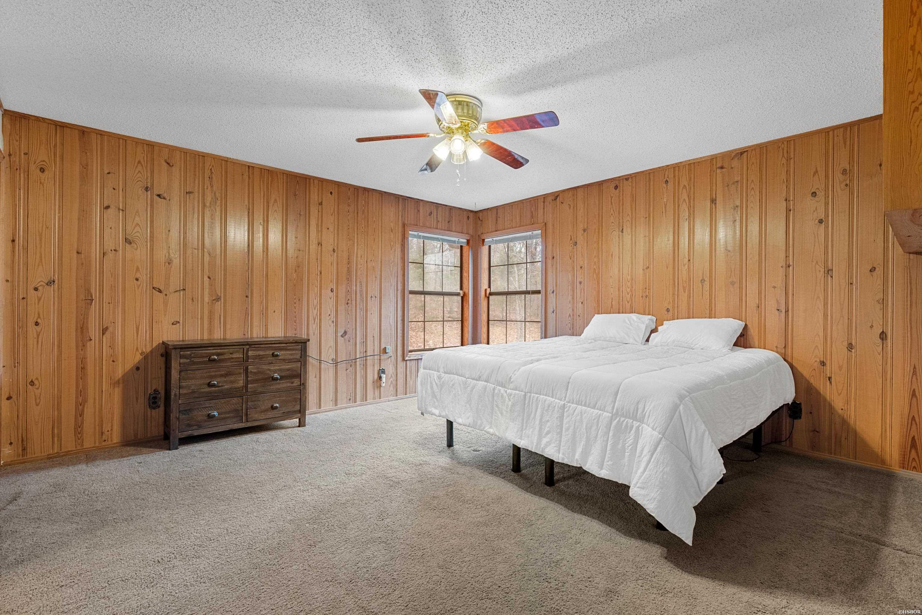 2637 Spring Street Property Photo 13
