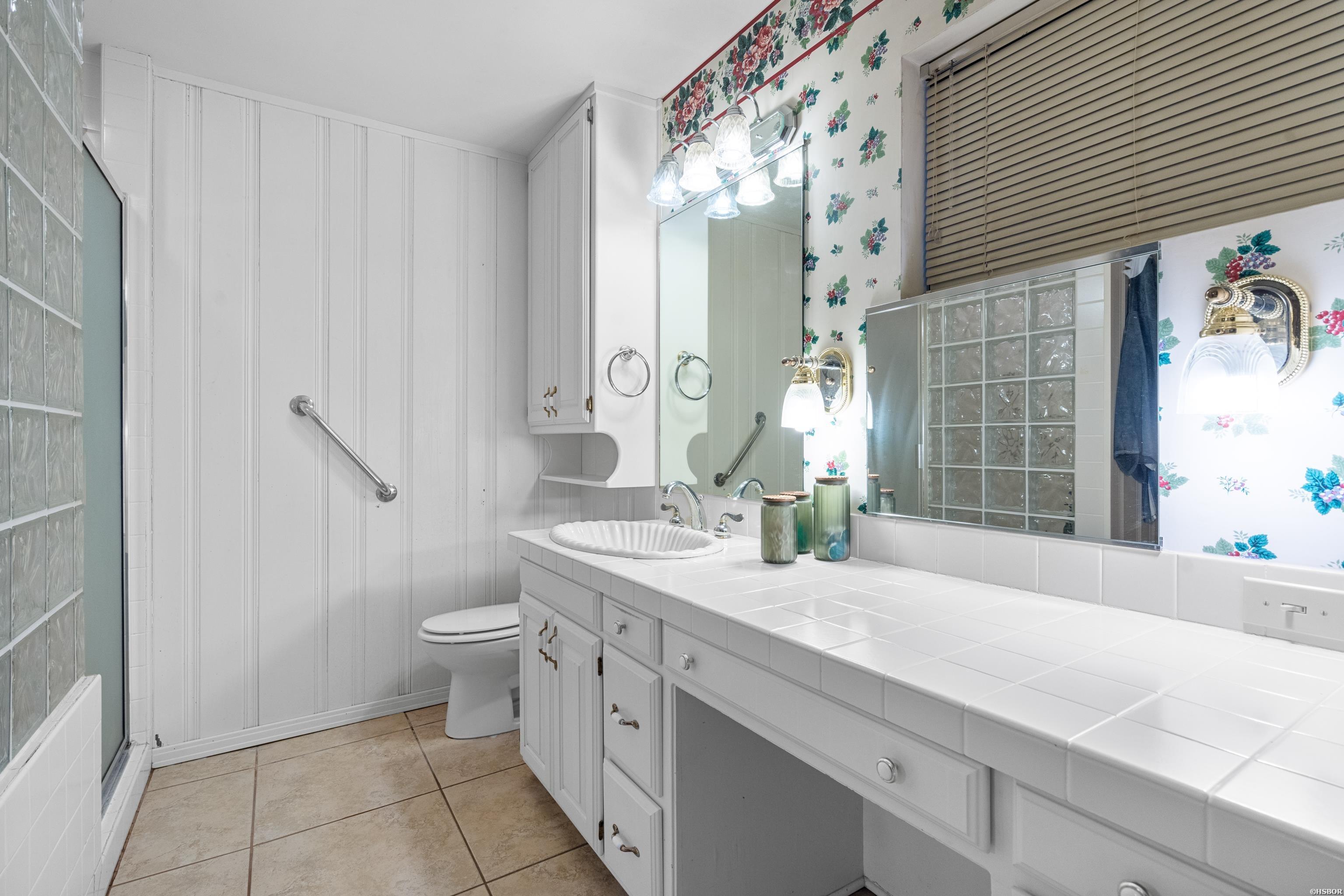 2637 Spring Street Property Photo 16