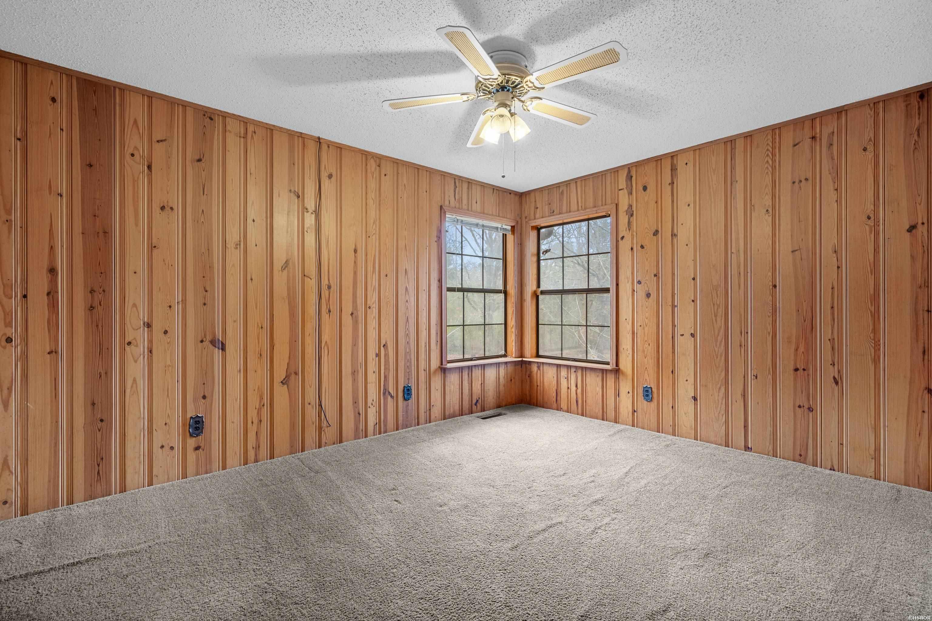 2637 Spring Street Property Photo 22