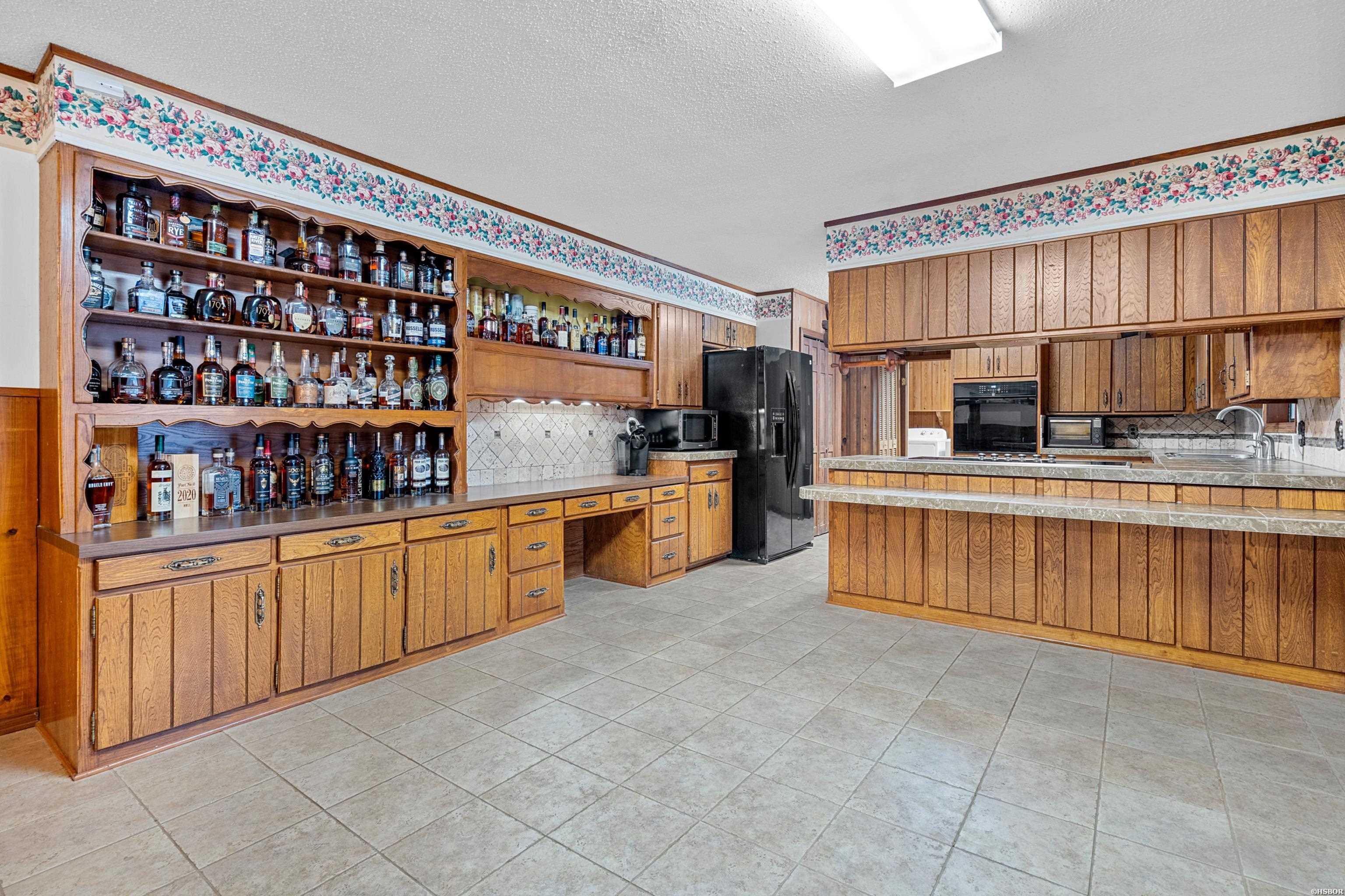 2637 Spring Street Property Photo 30