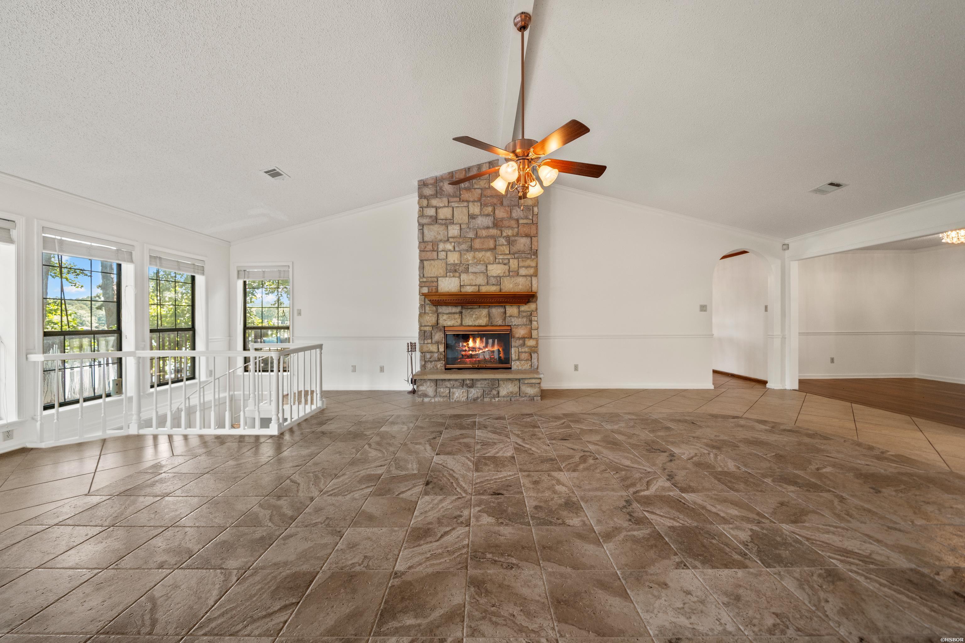 215 Osprey Drive Property Photo 6