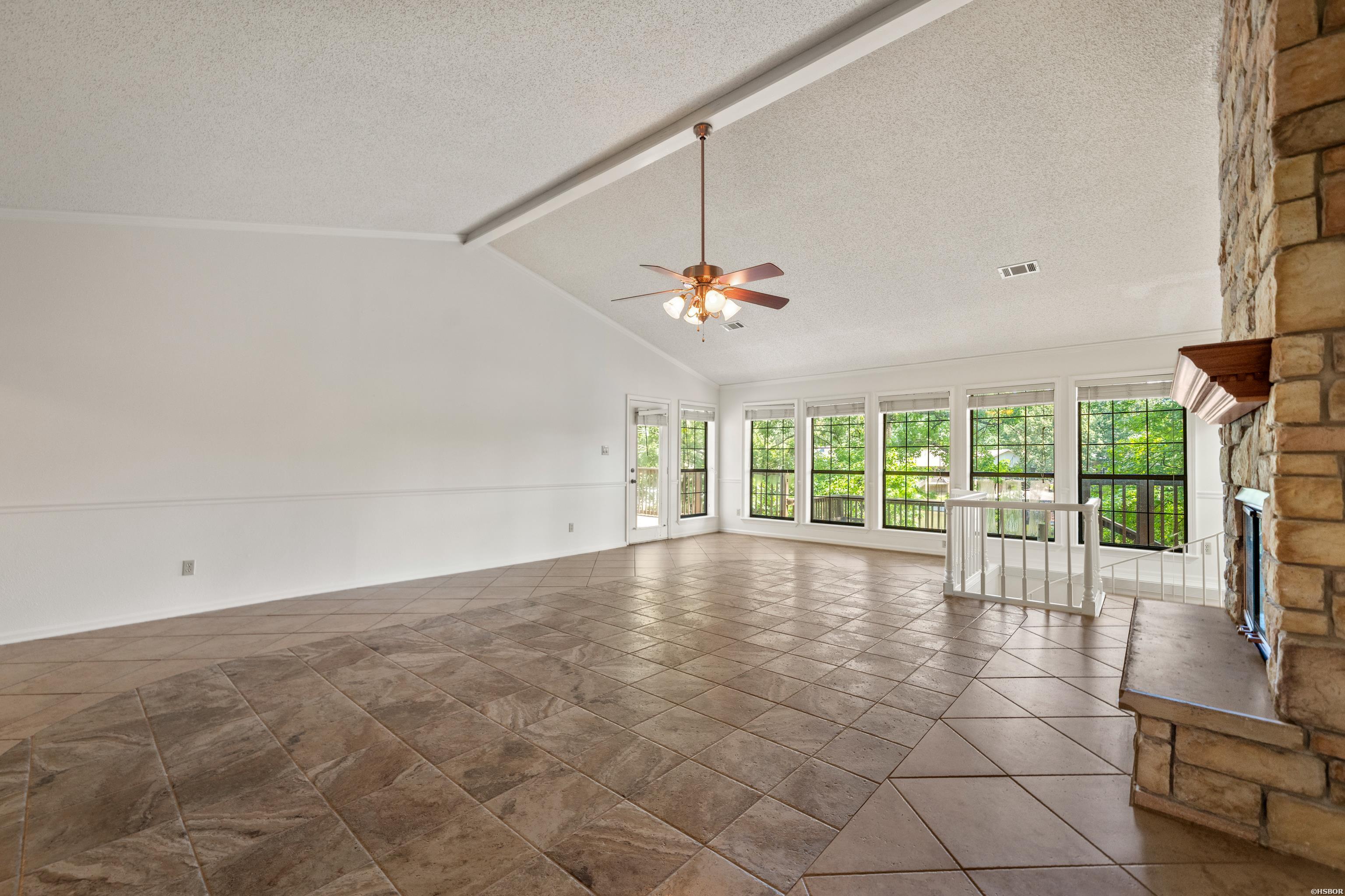 215 Osprey Drive Property Photo 8