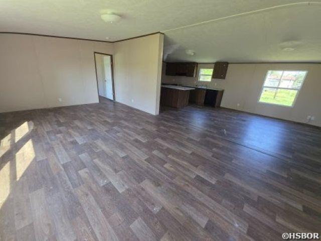 122 W Central Street Property Photo 5