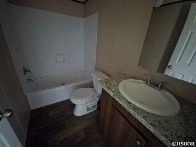 122 W Central Street Property Photo 10