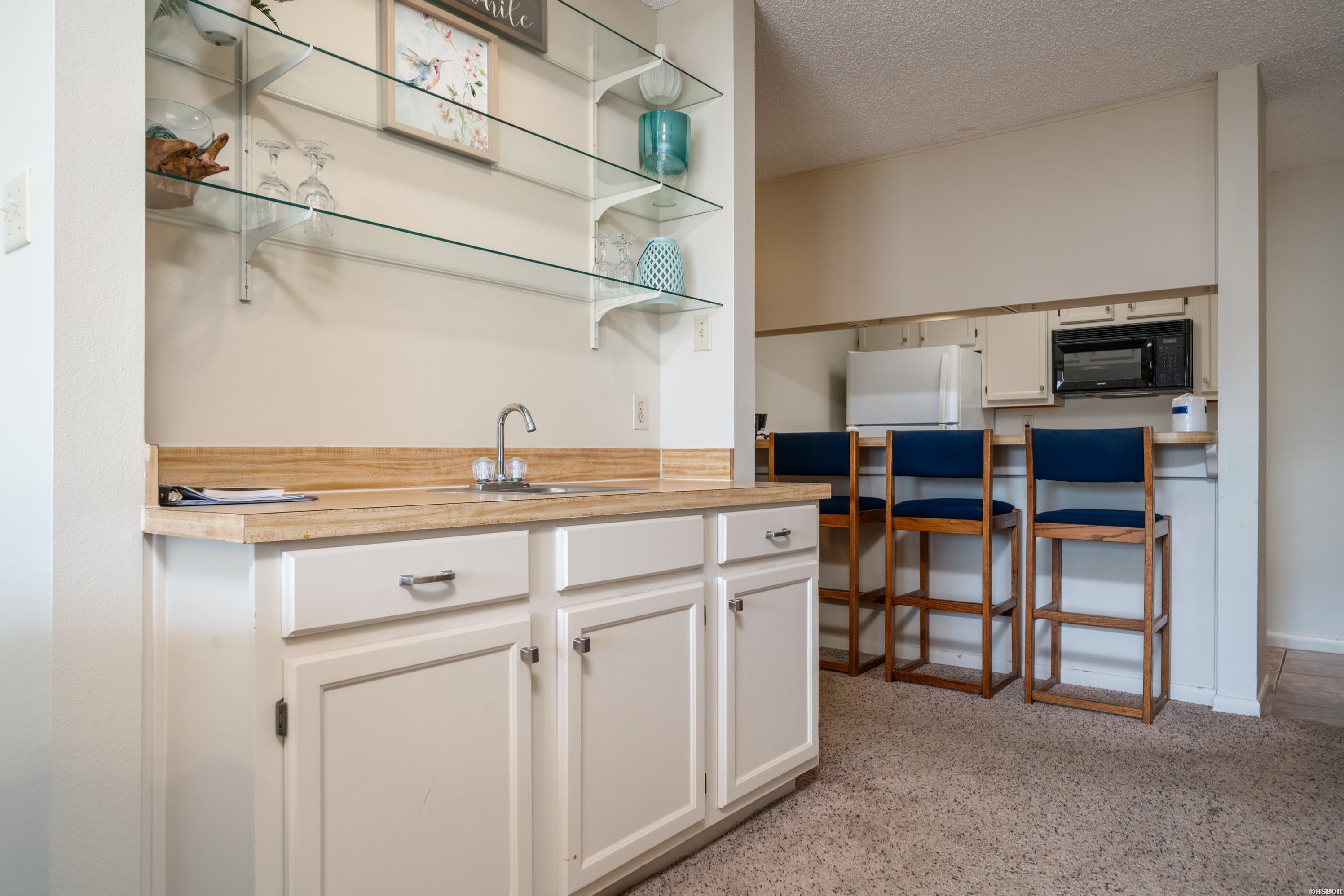 5371 Central Avenue Property Photo 9
