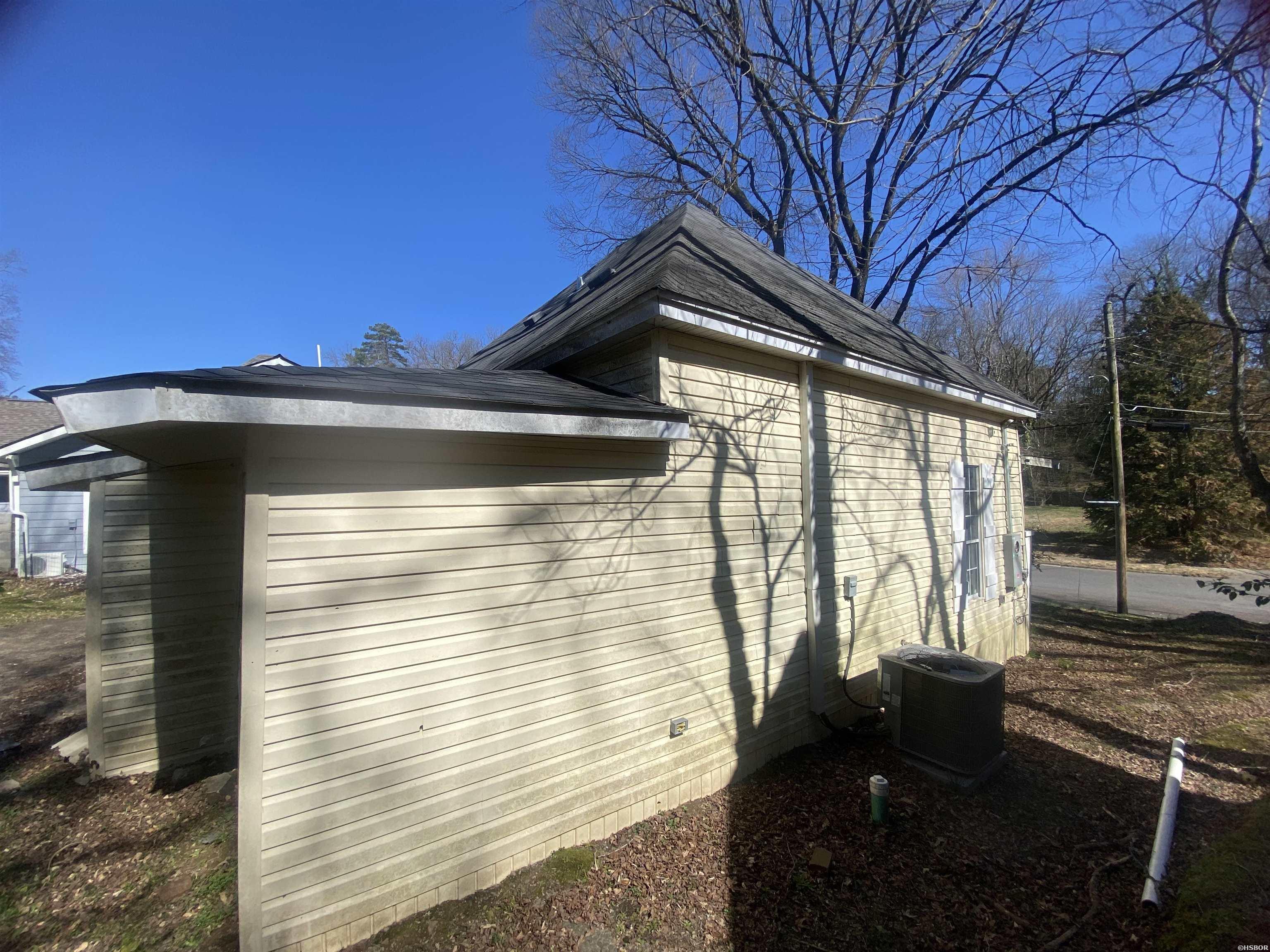 303 Bower Street Property Photo 11