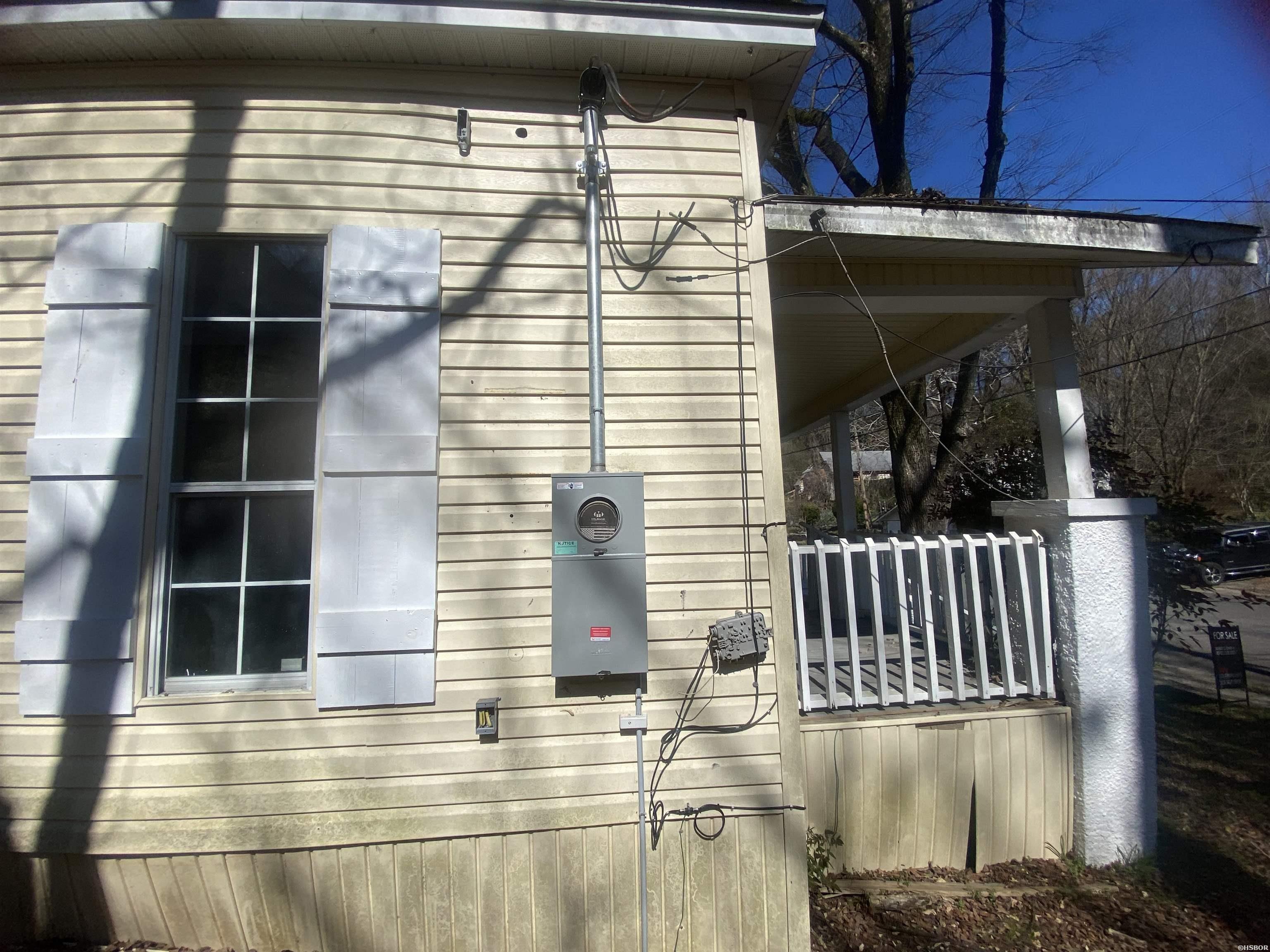 303 Bower Street Property Photo 13