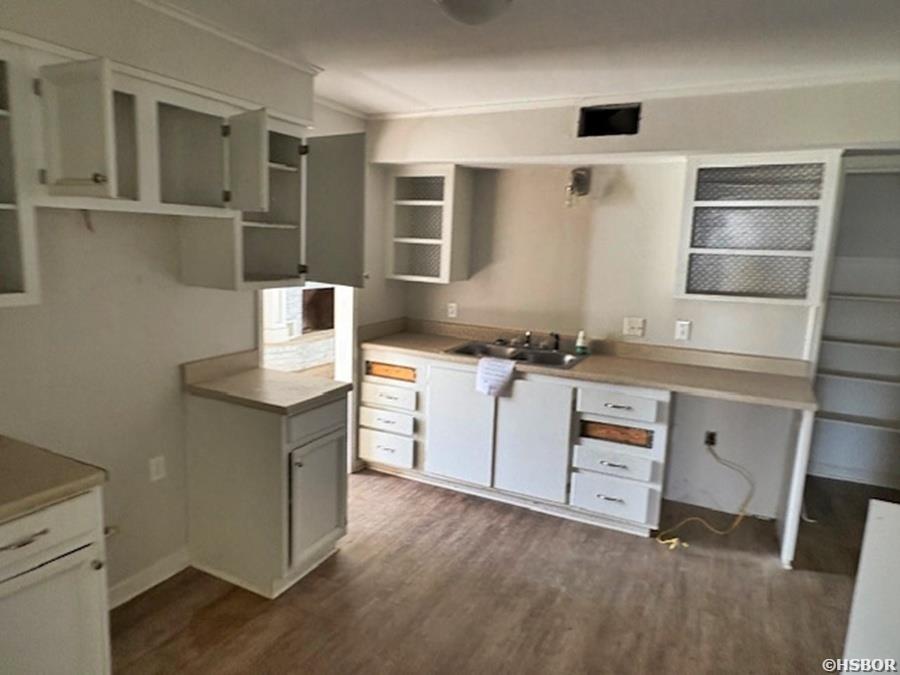 723 S Roy Street Property Photo 13