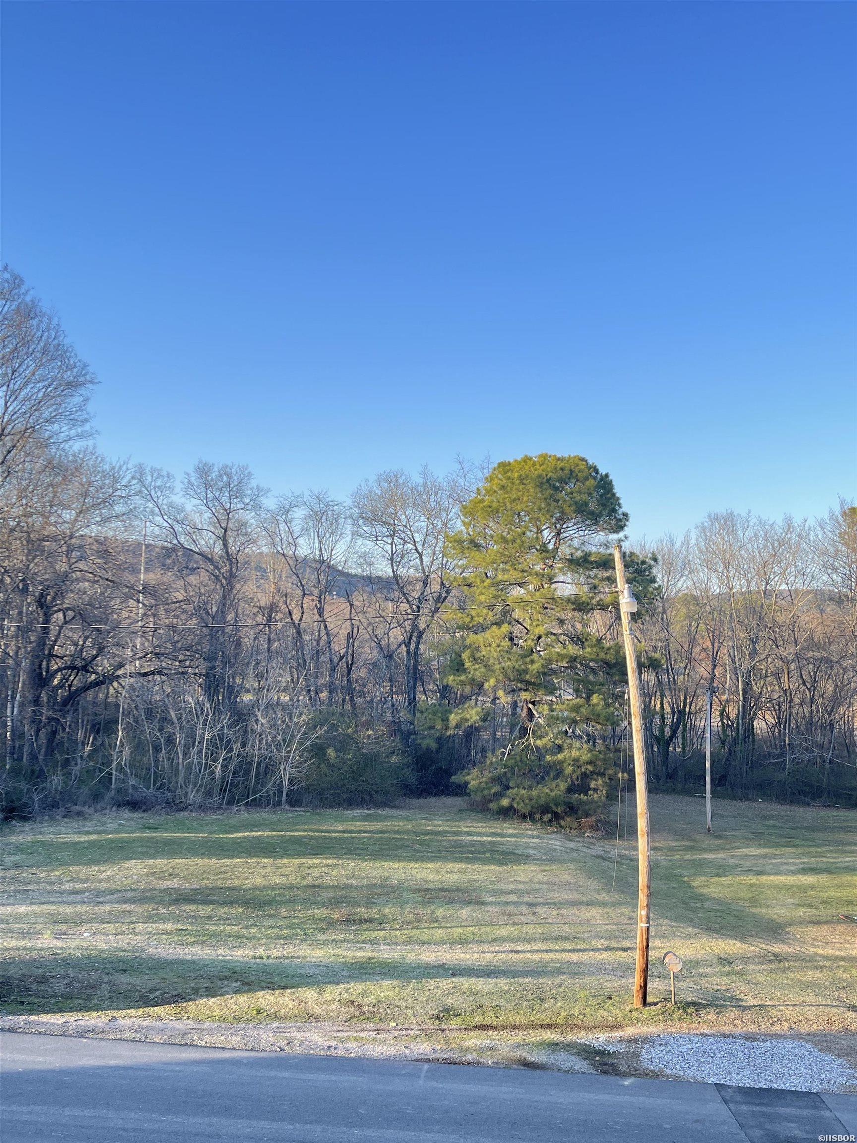160 Woodridge Property Photo 21