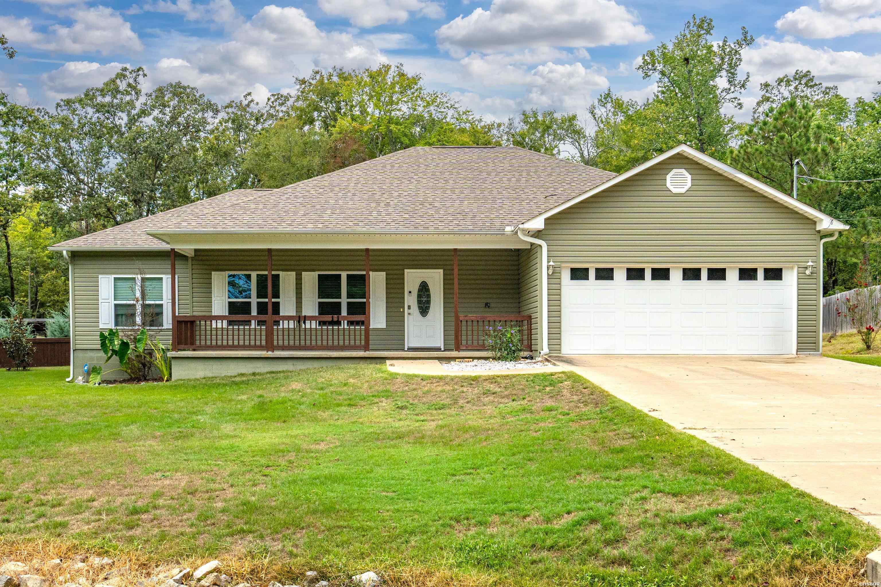 171 Brunswick Drive Property Photo 1