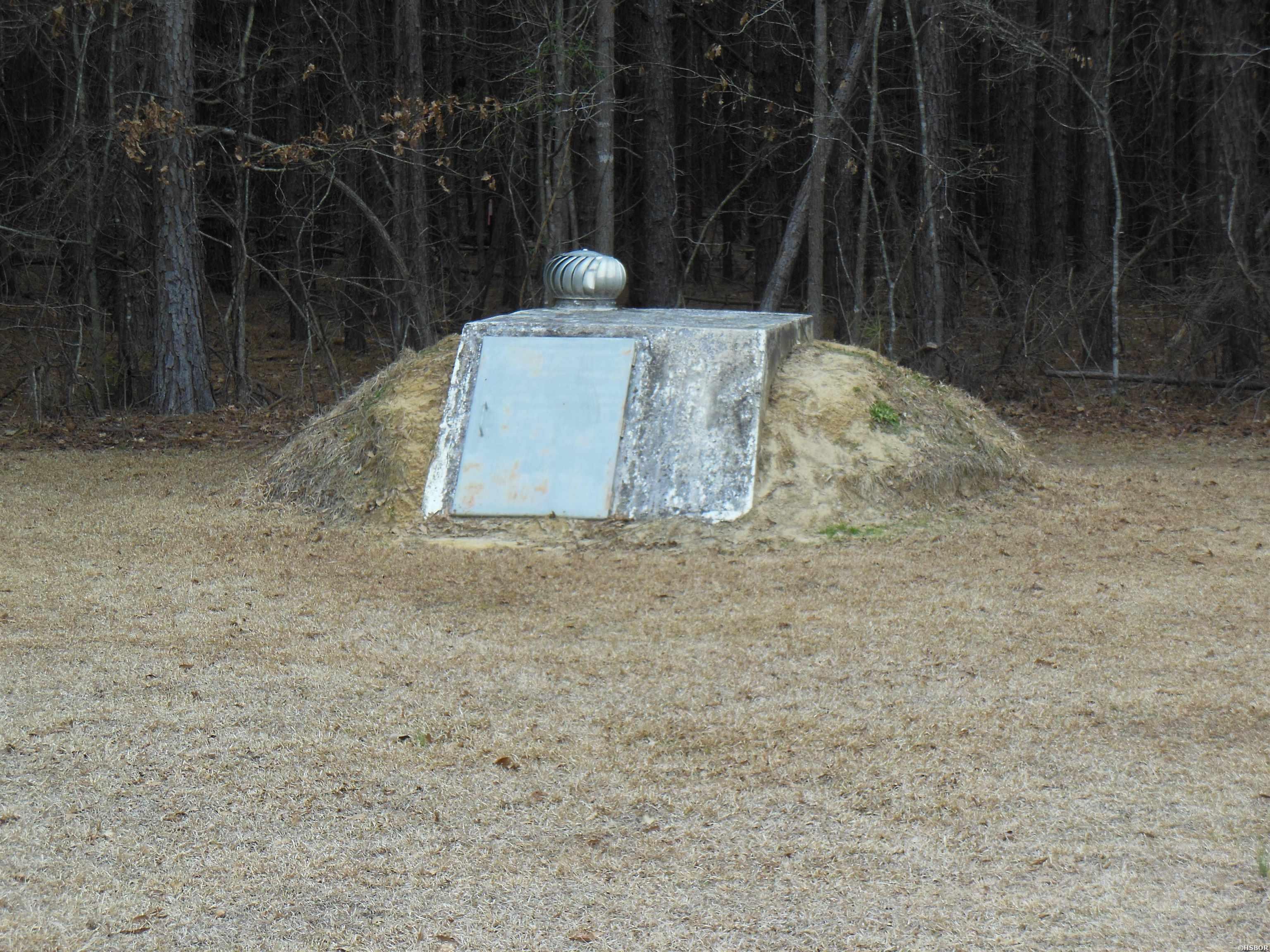 2280 Country Club Property Photo 8