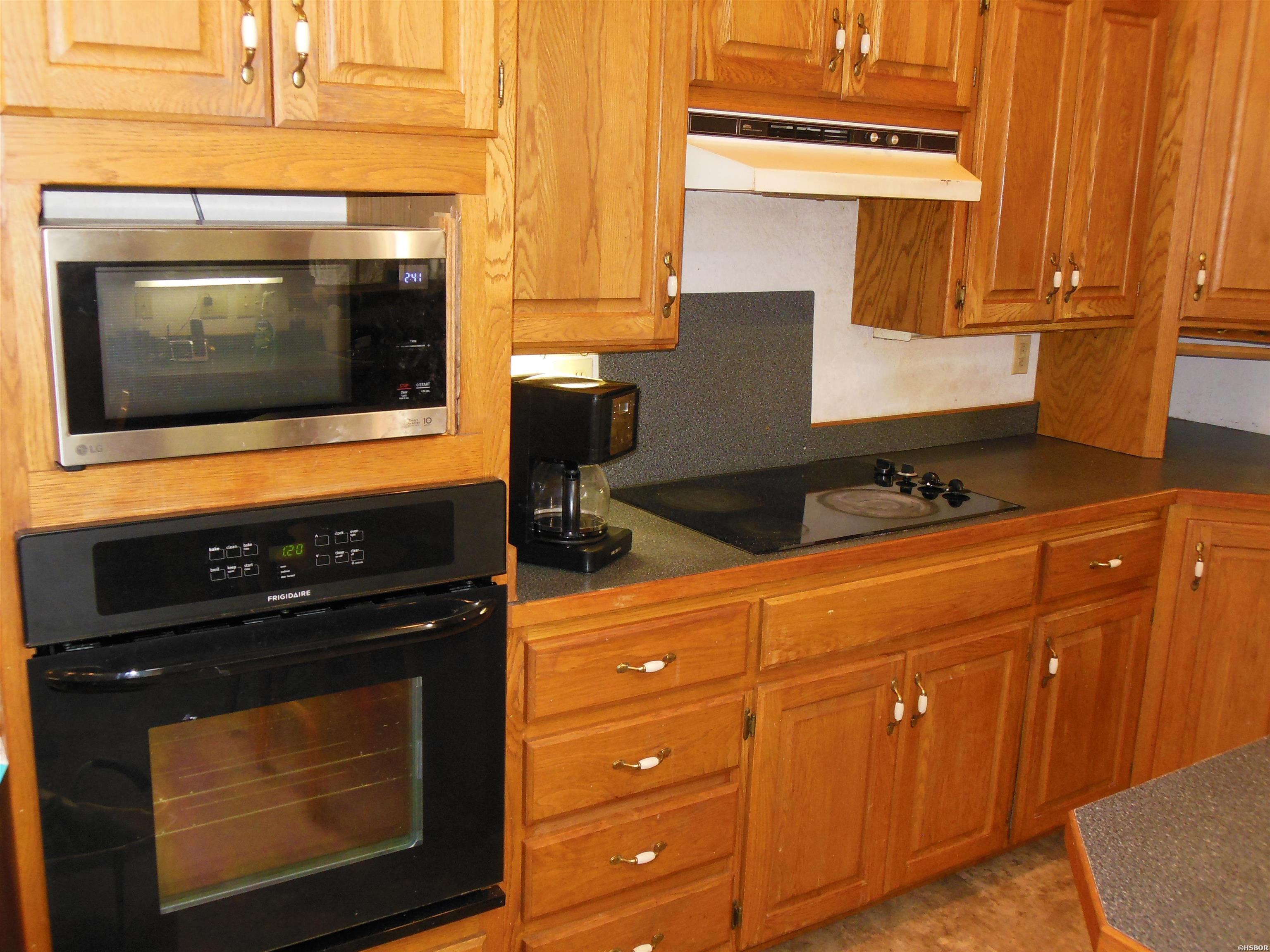 2280 Country Club Property Photo 17