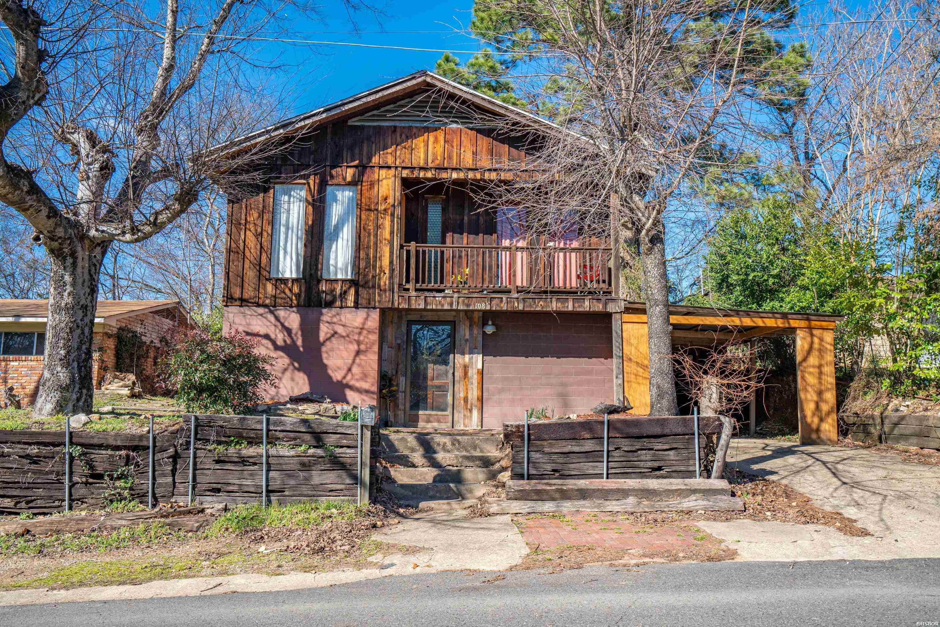 108 Helen Street Property Photo 2