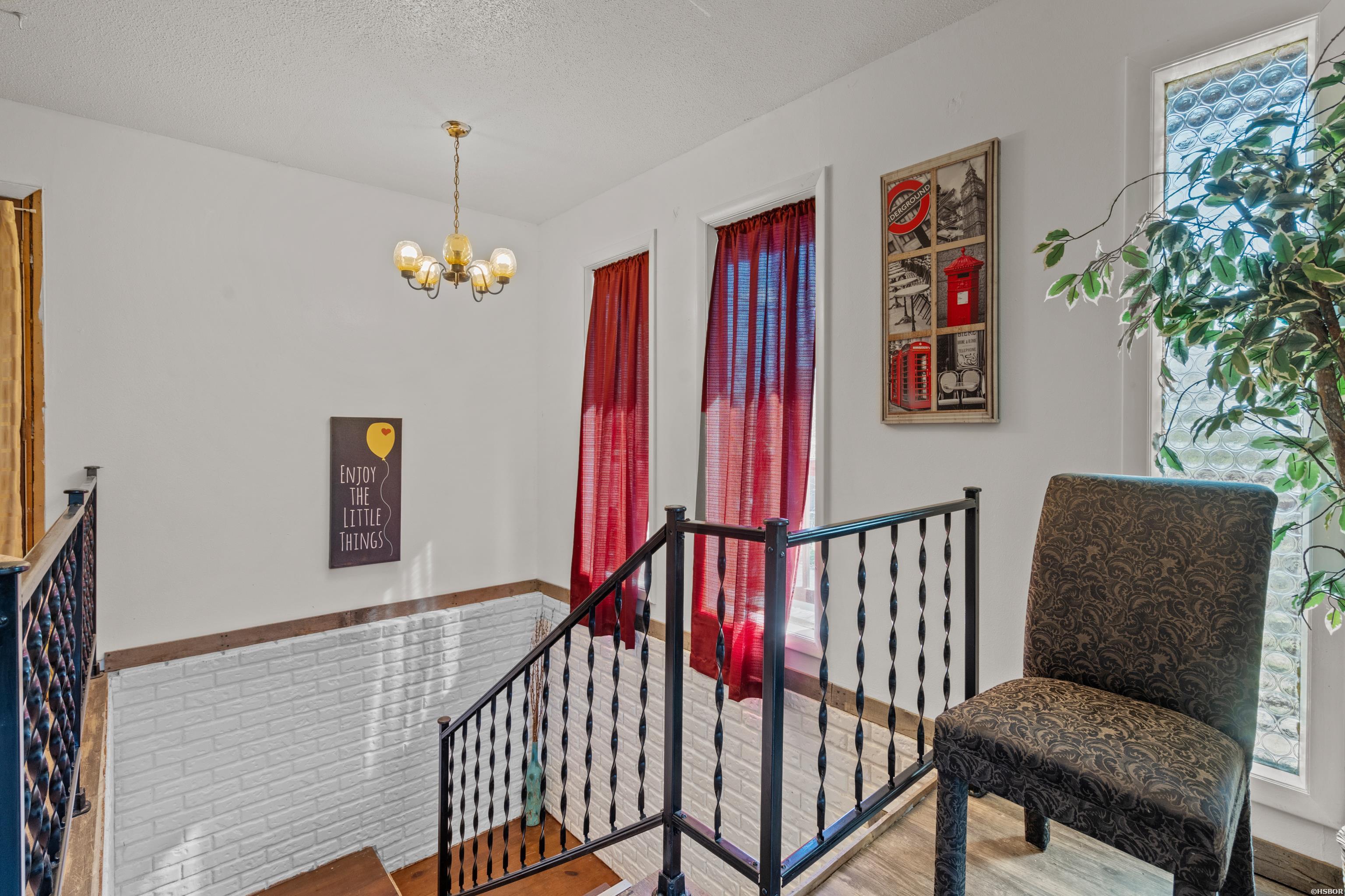108 Helen Street Property Photo 7