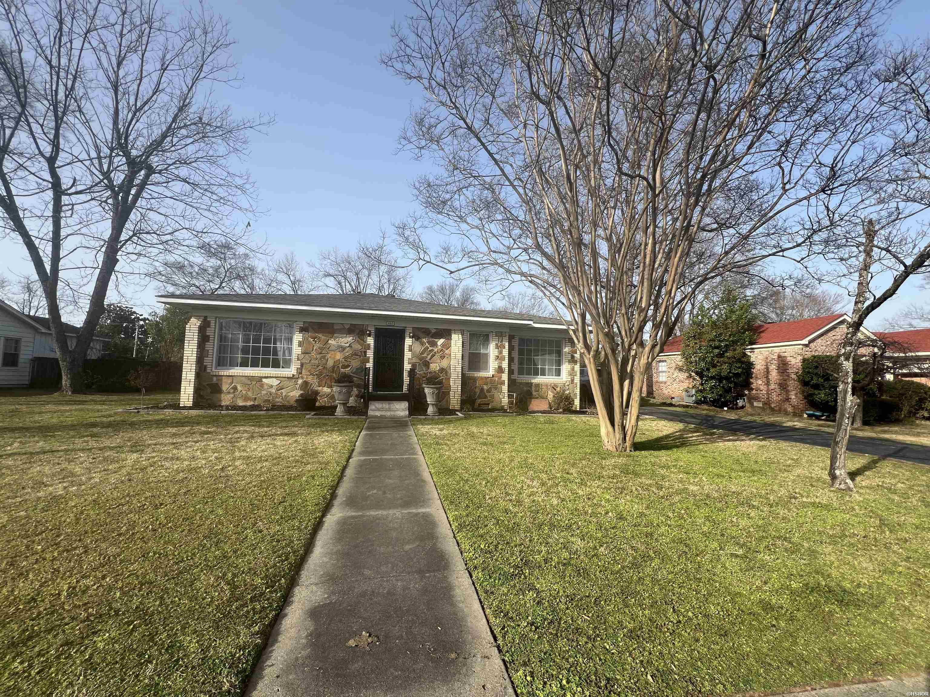 Edgewood Real Estate Listings Main Image