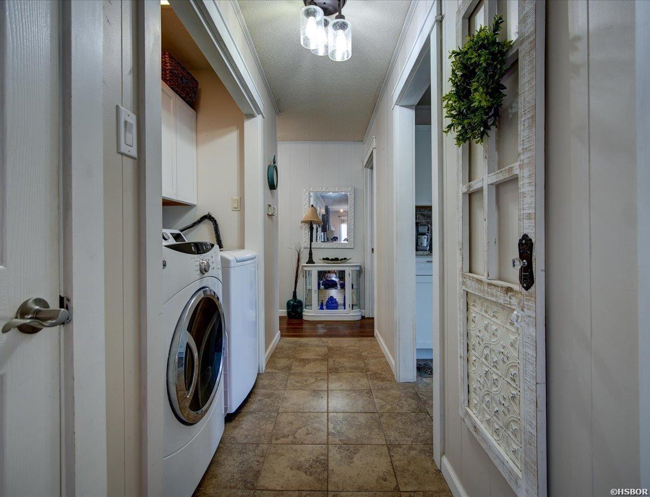 125 Kathy Lane Property Photo 26