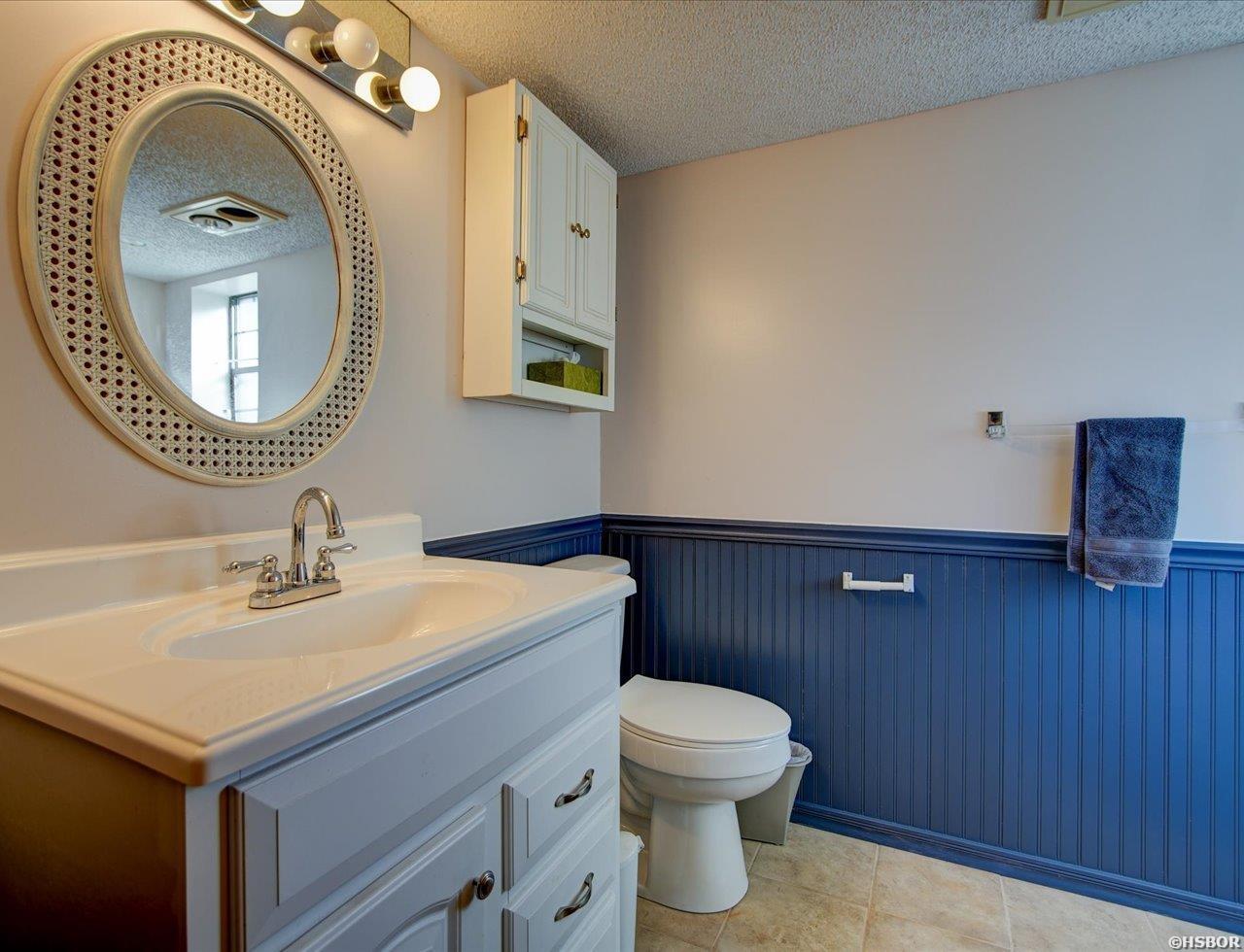 125 Kathy Lane Property Photo 32
