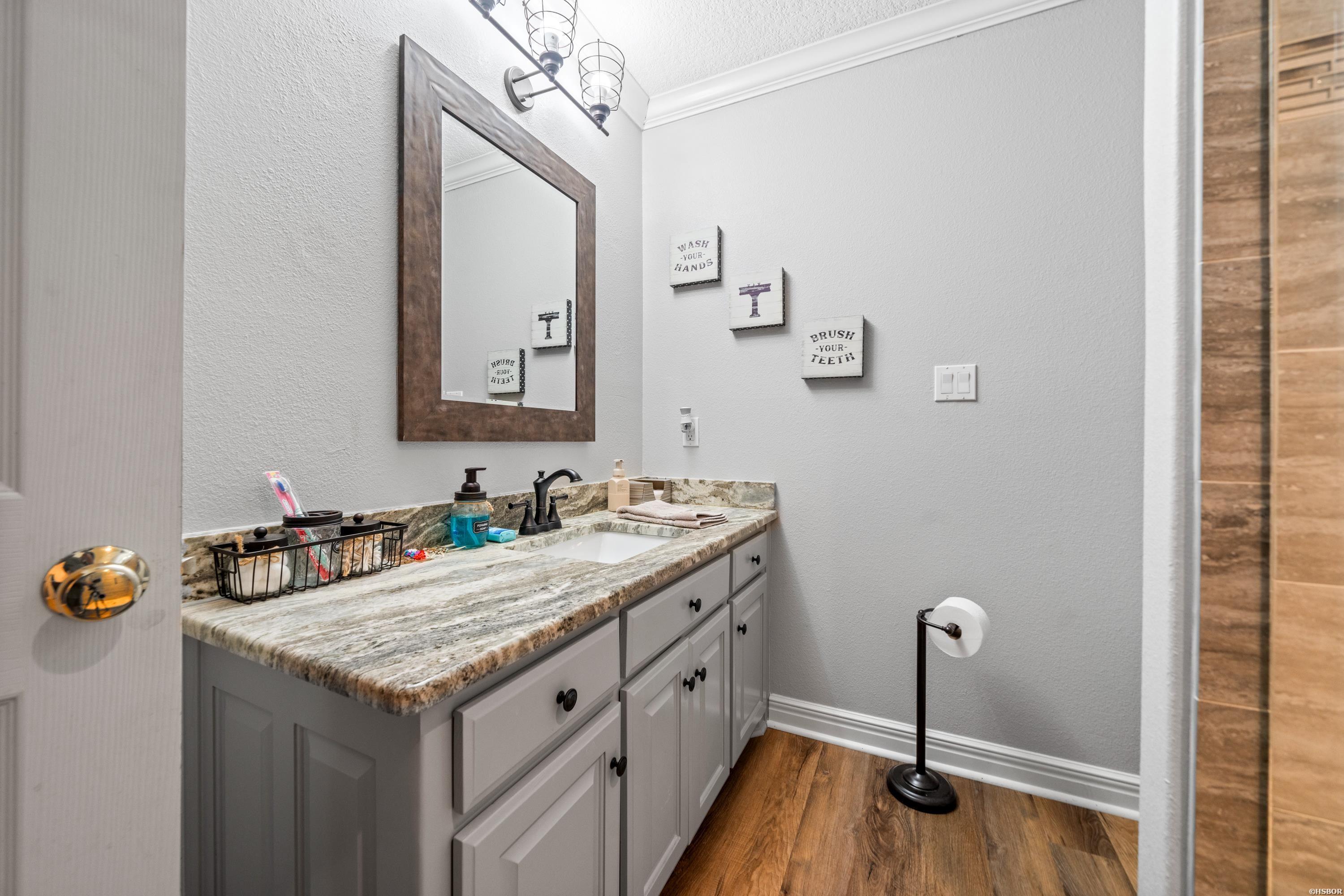 110 Jamison Common Property Photo 32
