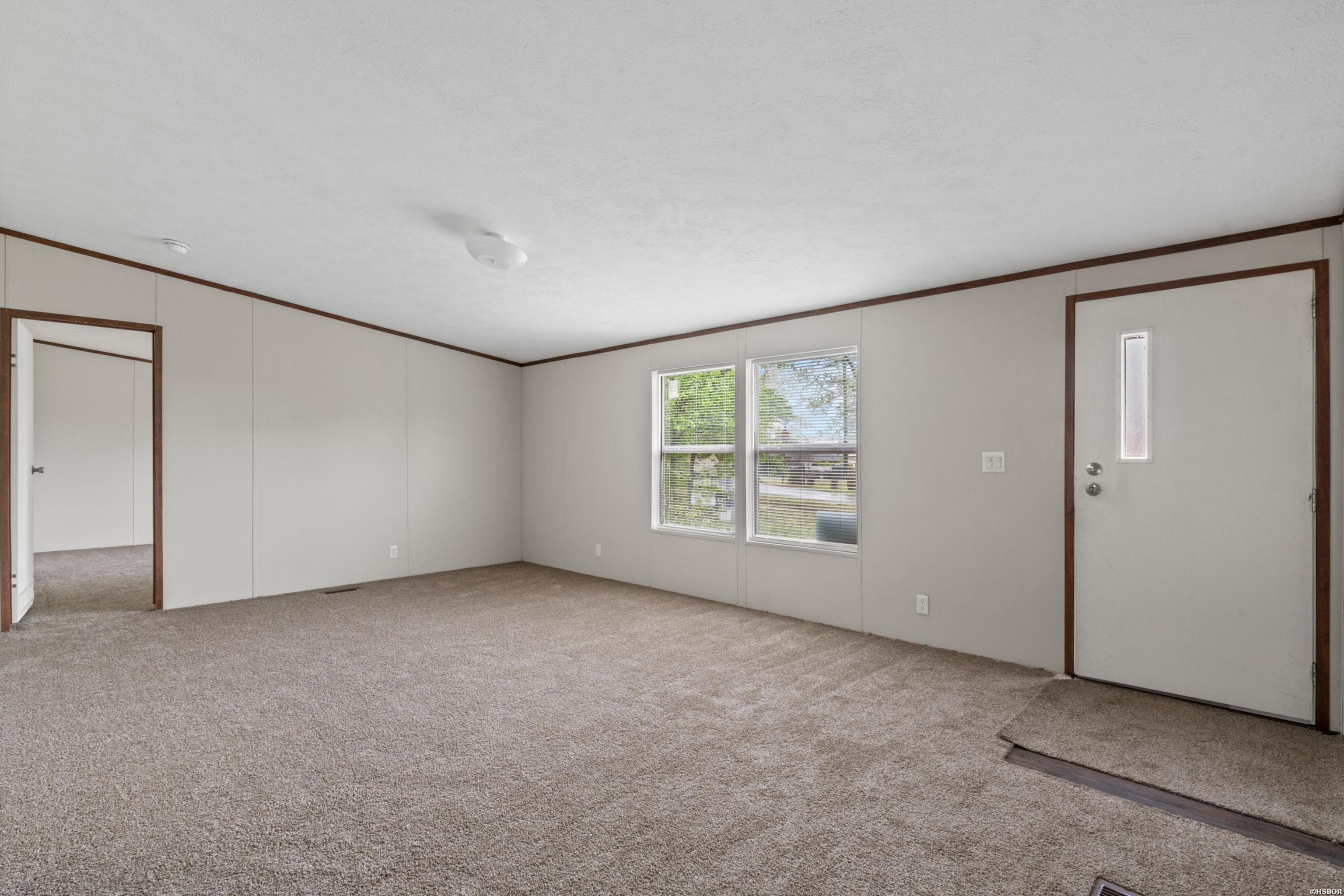 201 6th Street Property Photo 6