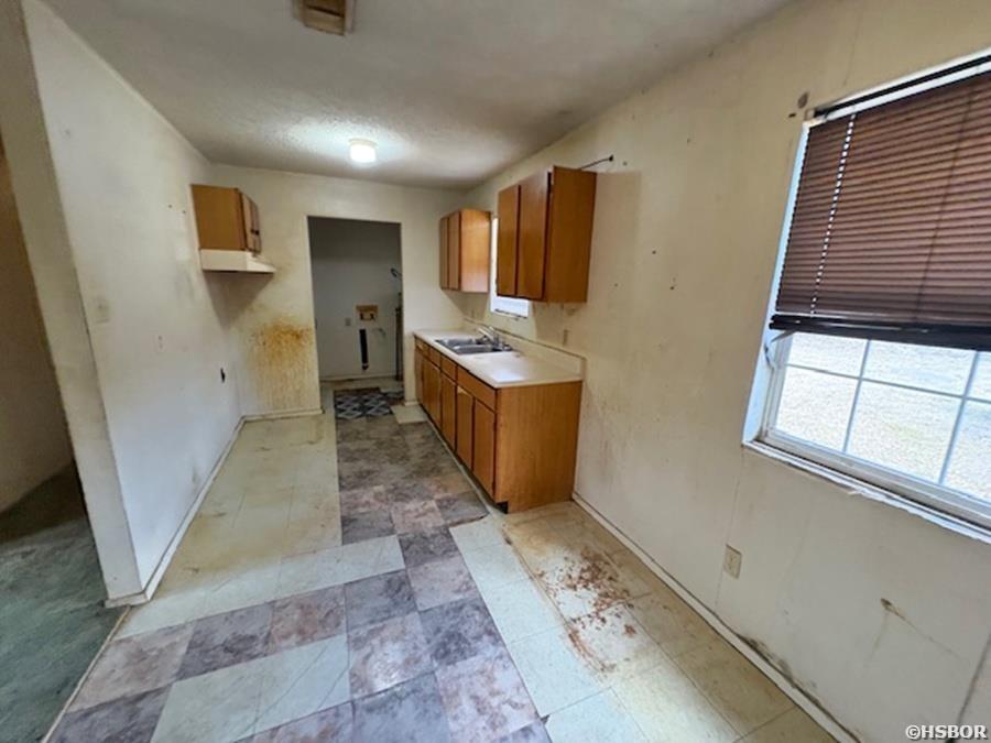 277 Hempstead 338 Property Photo 3
