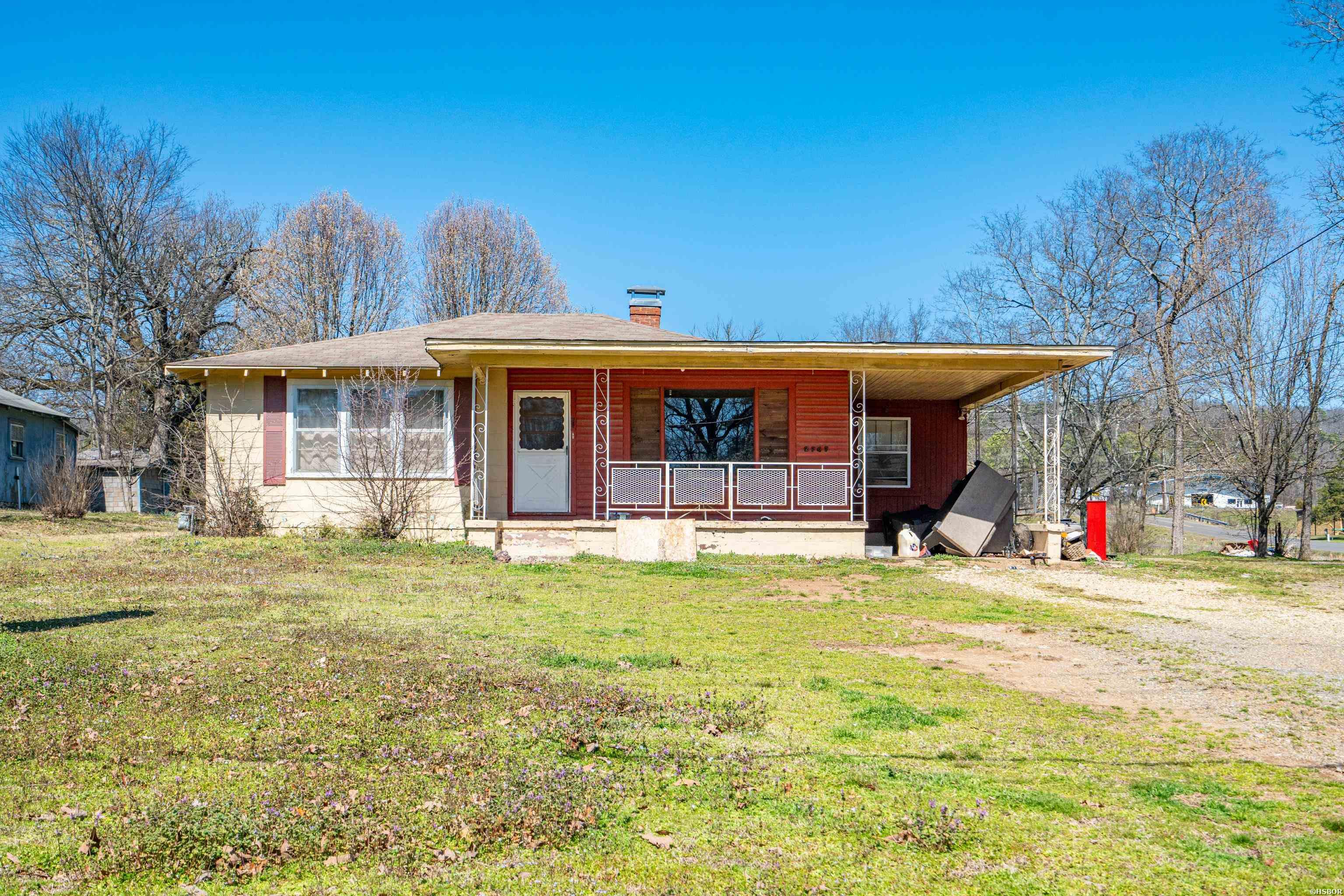 2747 Spring Street Property Photo 11