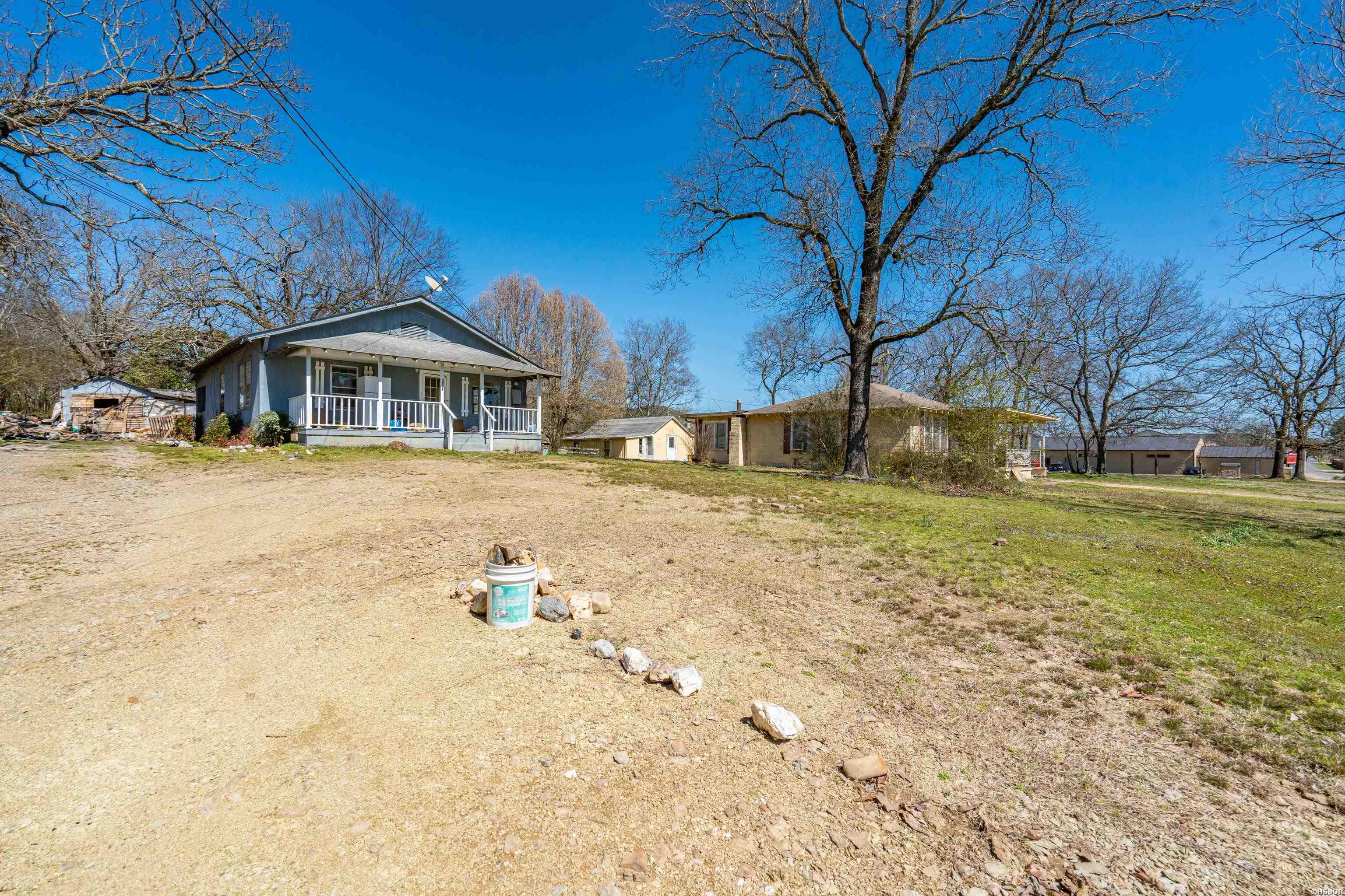 2747 Spring Street Property Photo 15