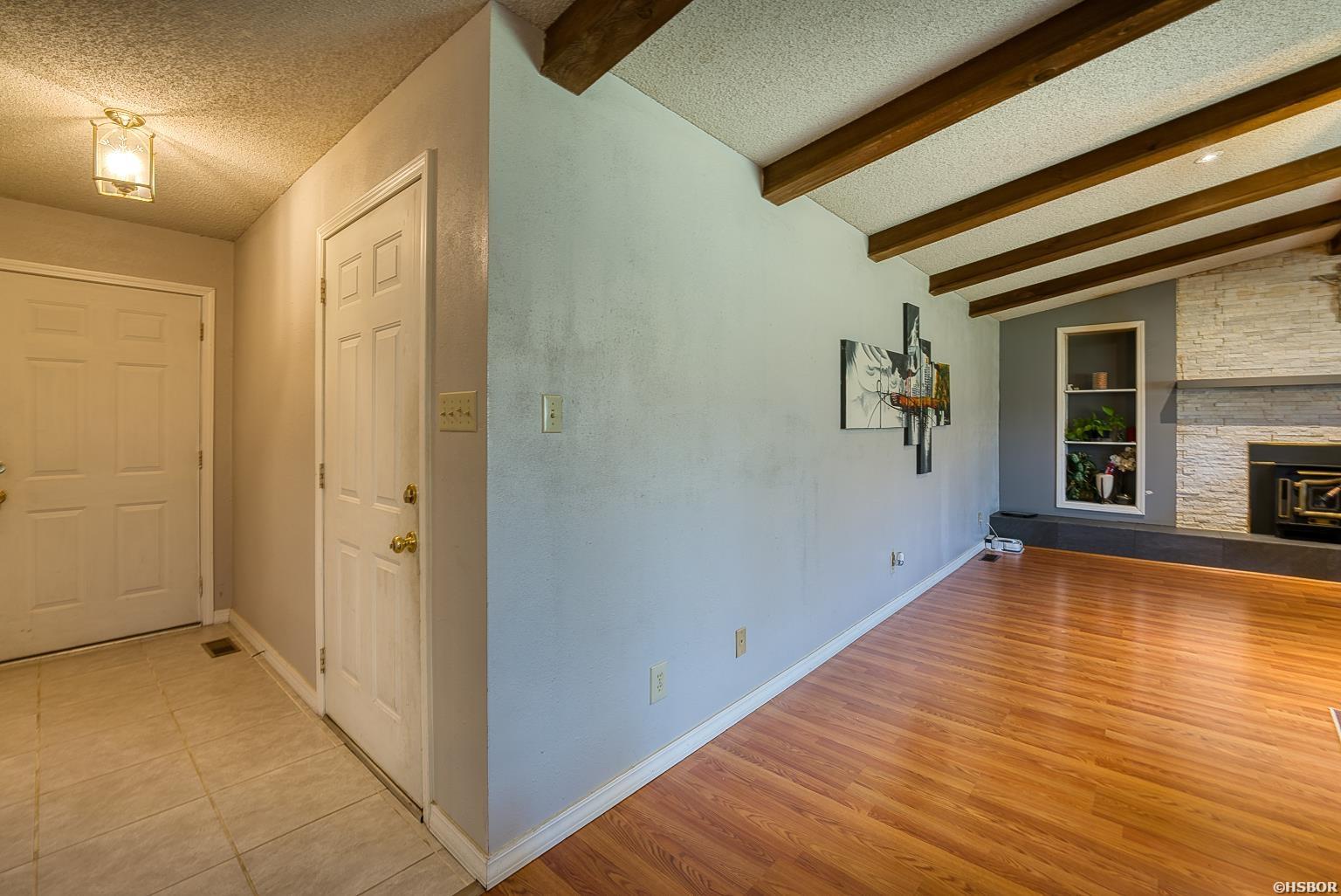 202 Marwinette Place Property Photo 7