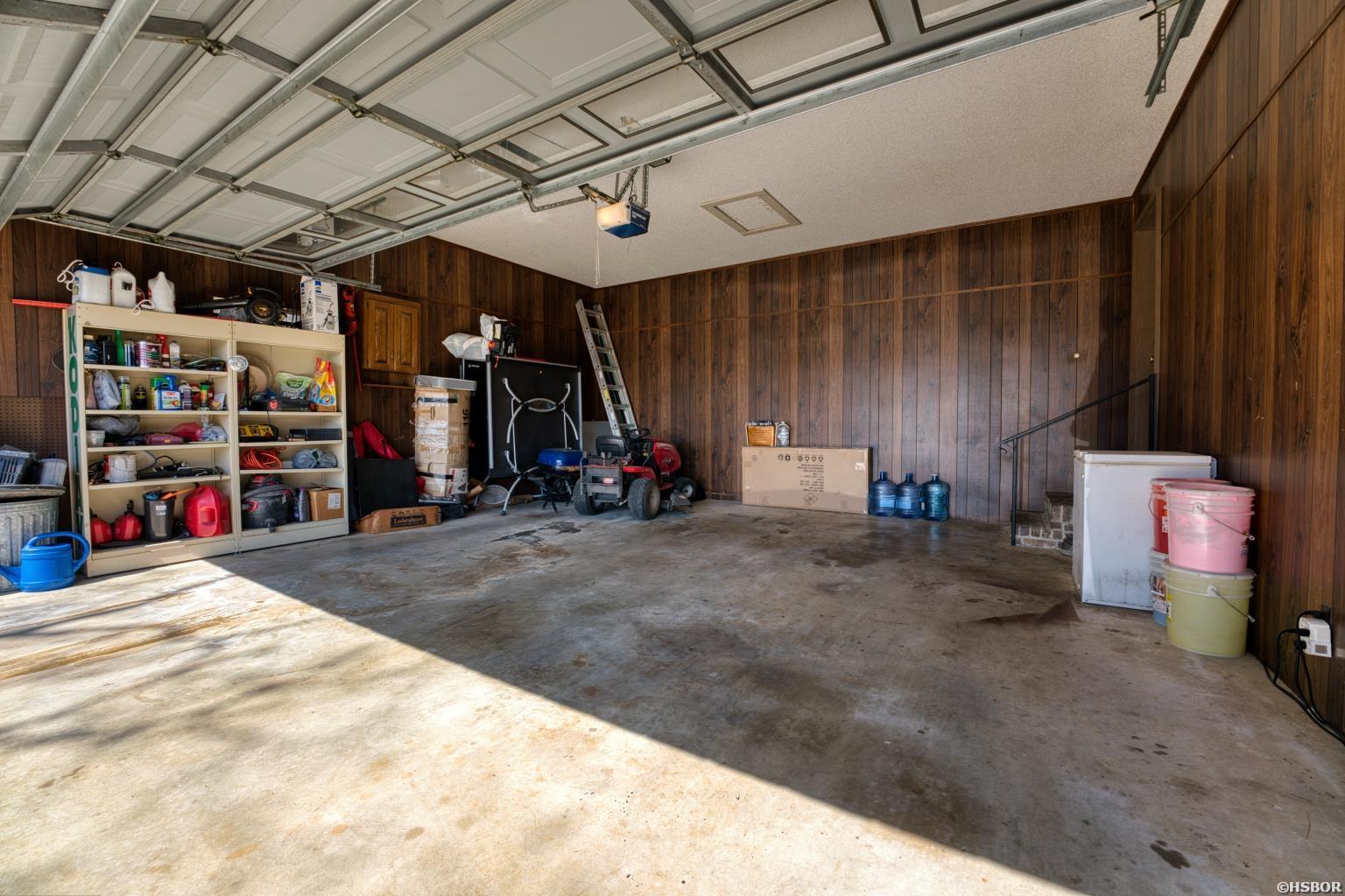 202 Marwinette Place Property Photo 26