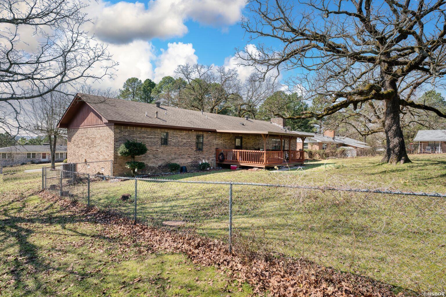 202 Marwinette Place Property Photo 27