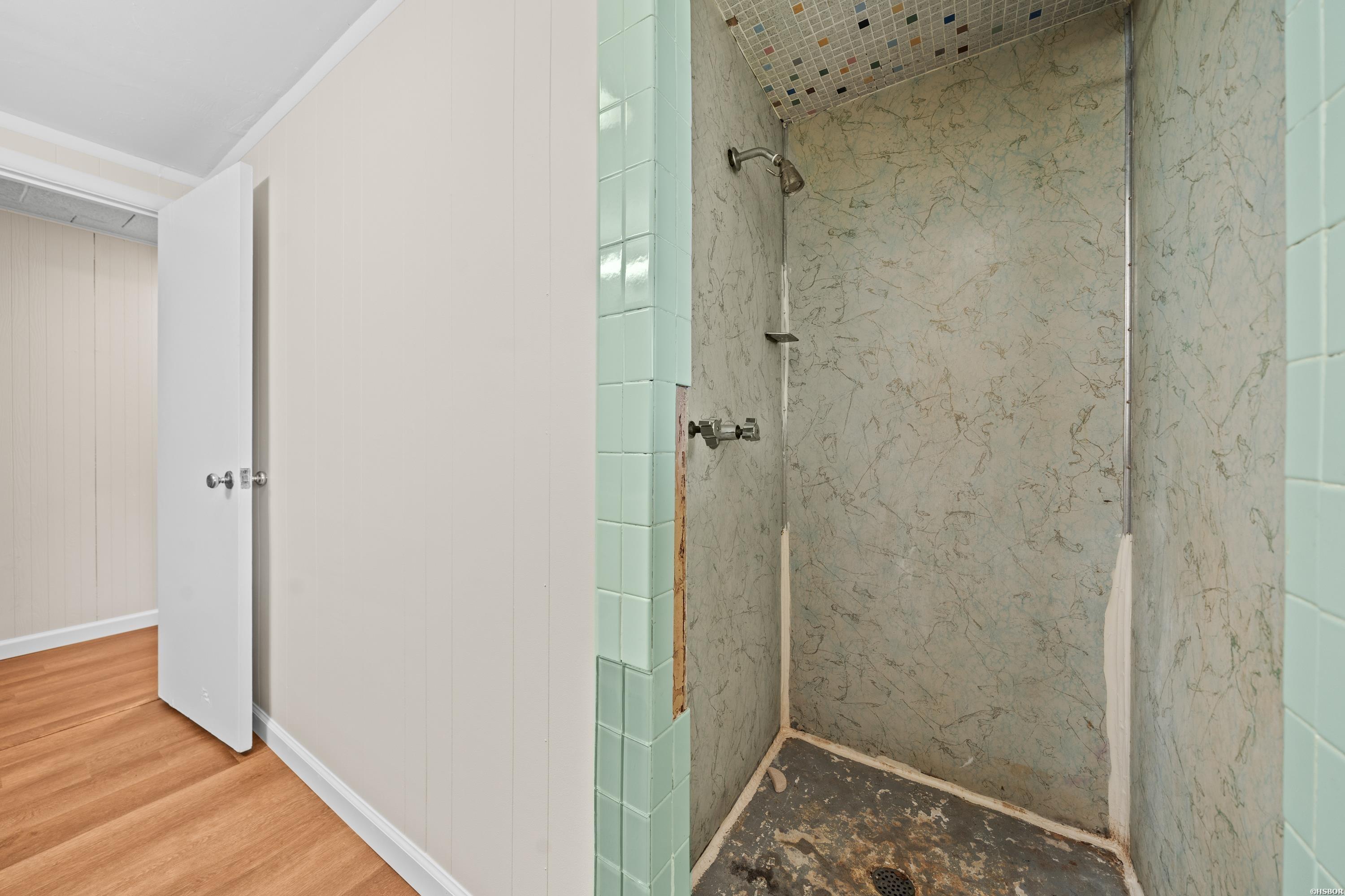 1115 Lakeshore Drive Property Photo 32