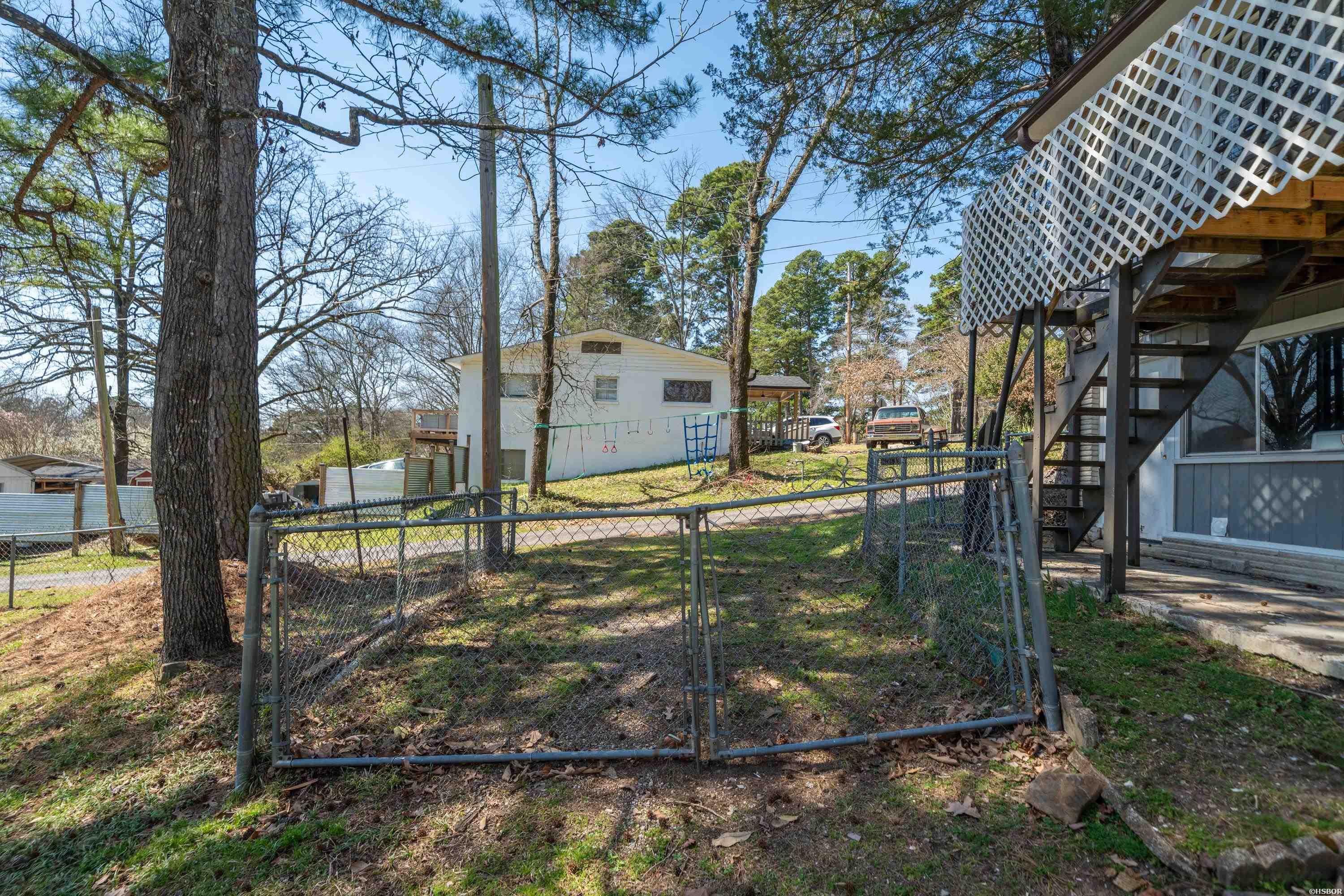 1115 Lakeshore Drive Property Photo 42