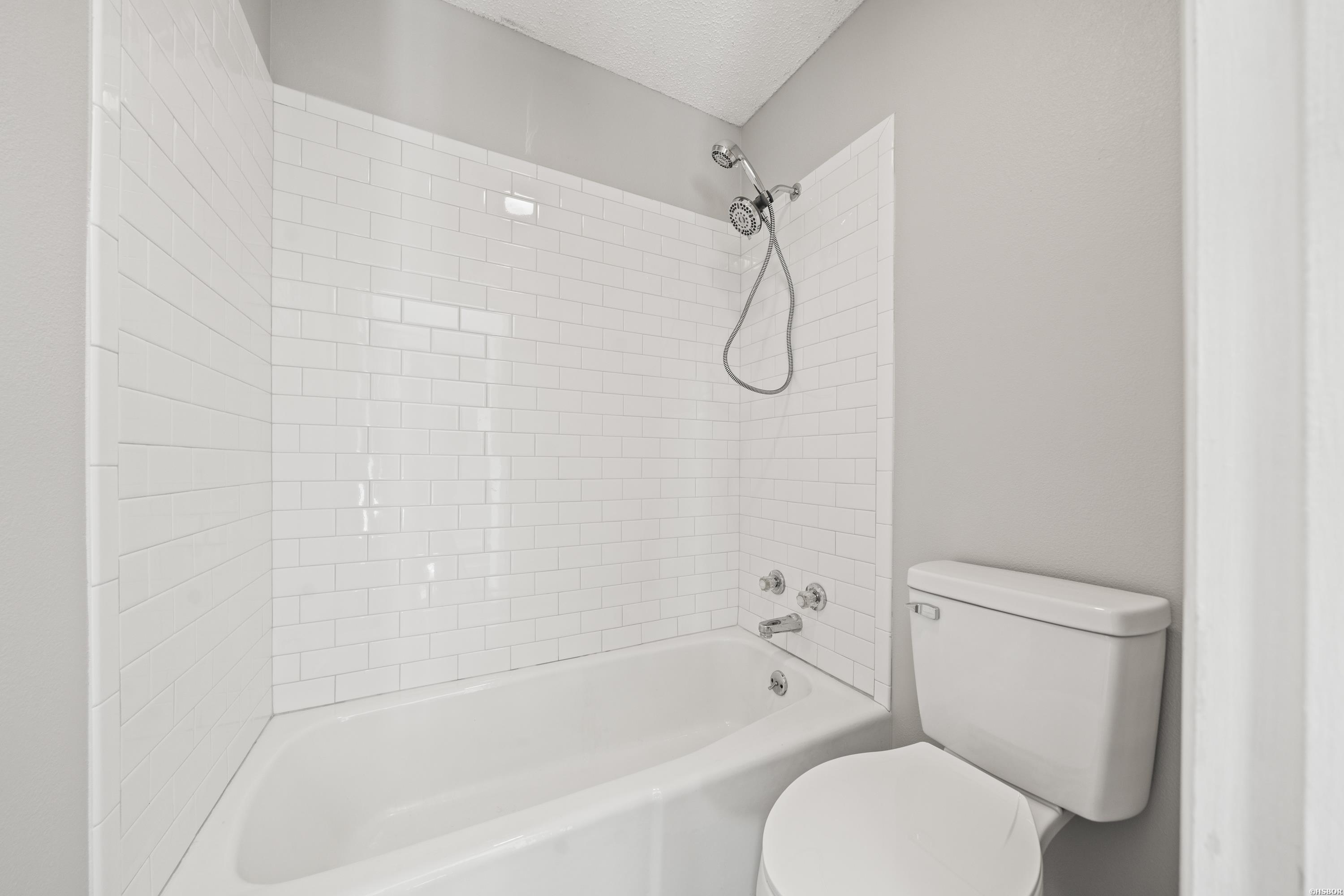 111 Emperado Way Property Photo 25