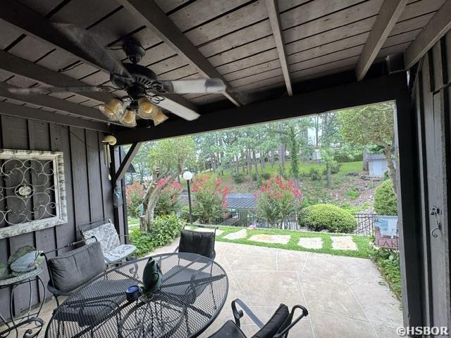 100 Discovery Bay Property Photo 4