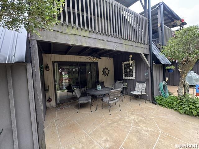 100 Discovery Bay Property Photo 19