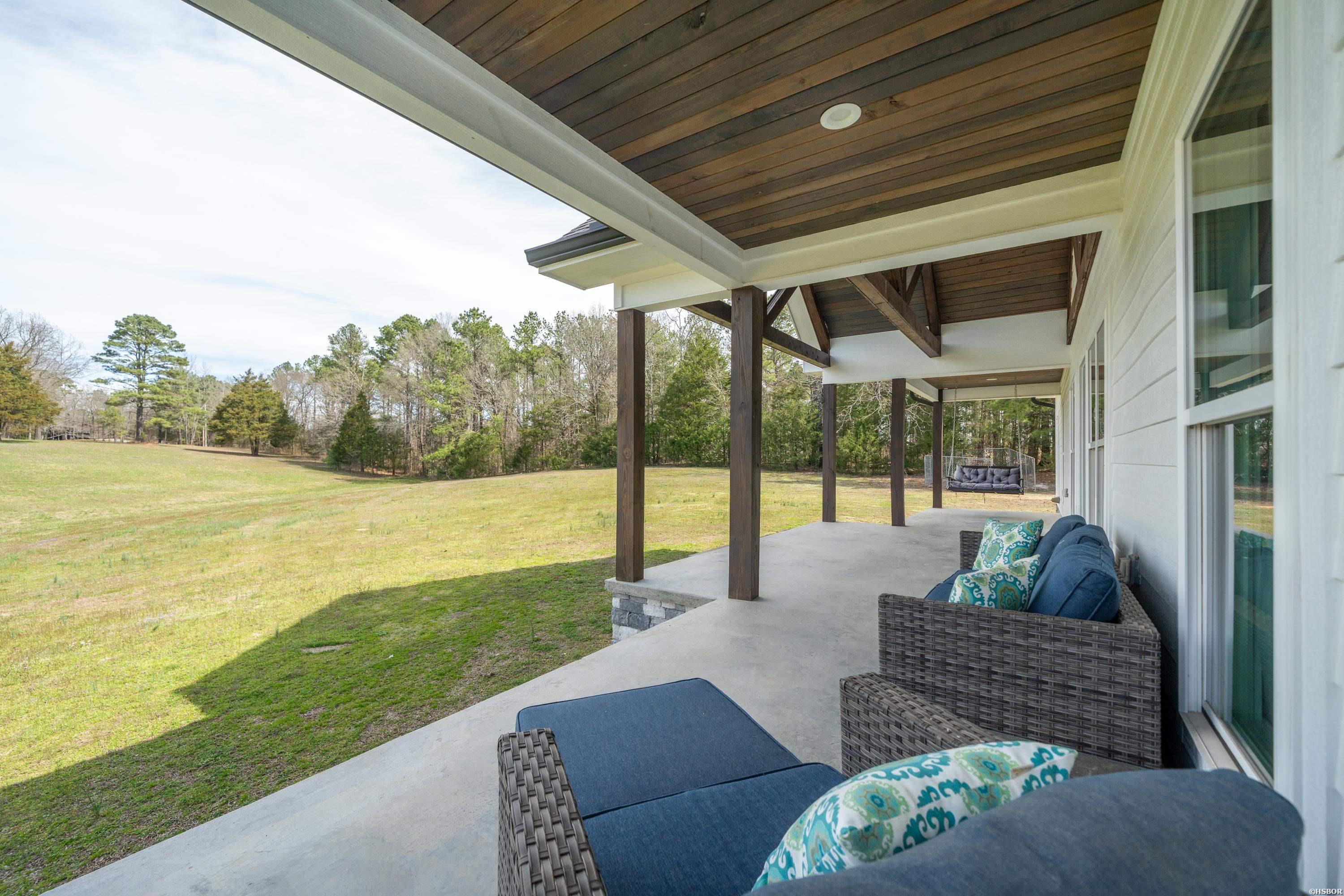 231 Nomoe Road Property Photo 4