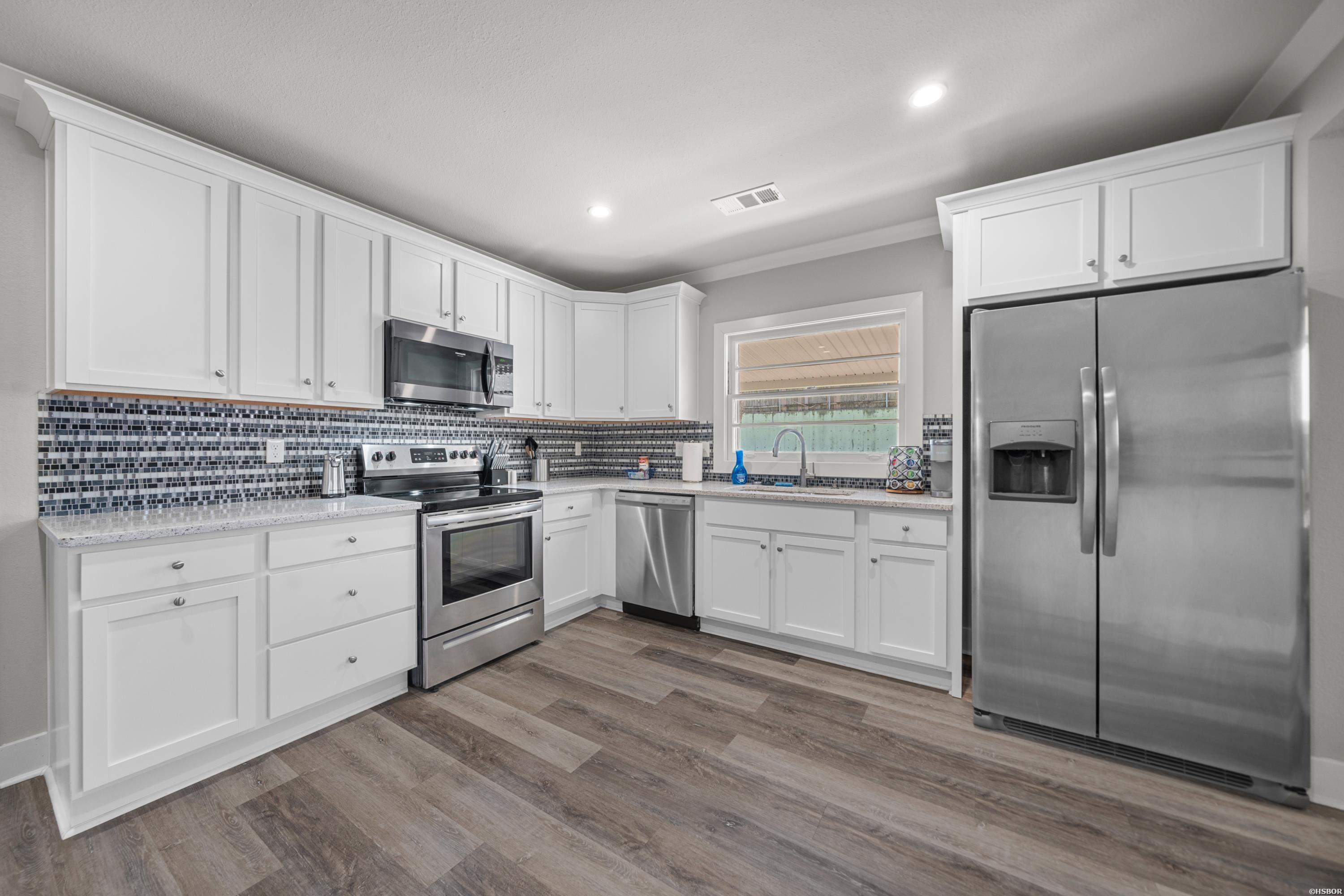 133 Oakwood Avenue Property Photo 13